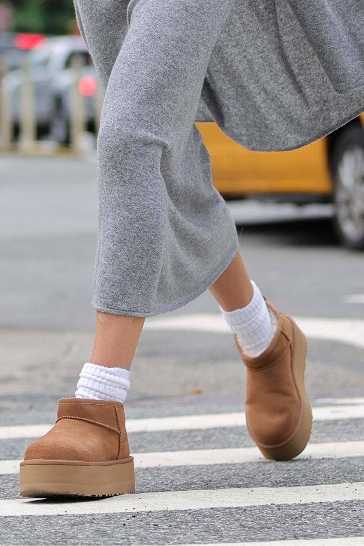 W CLASSIC ULTRA MINI PLATFORM  CHESTNUT (TABA)