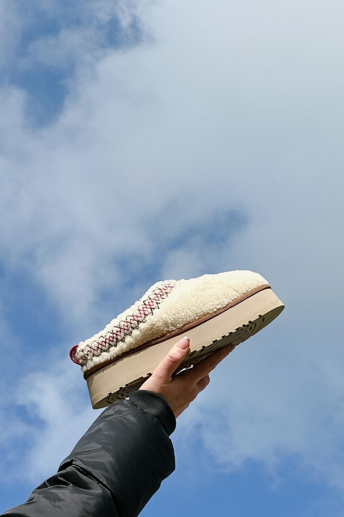 W TAZZ UGG BRAID NATURAL (NATUREL)