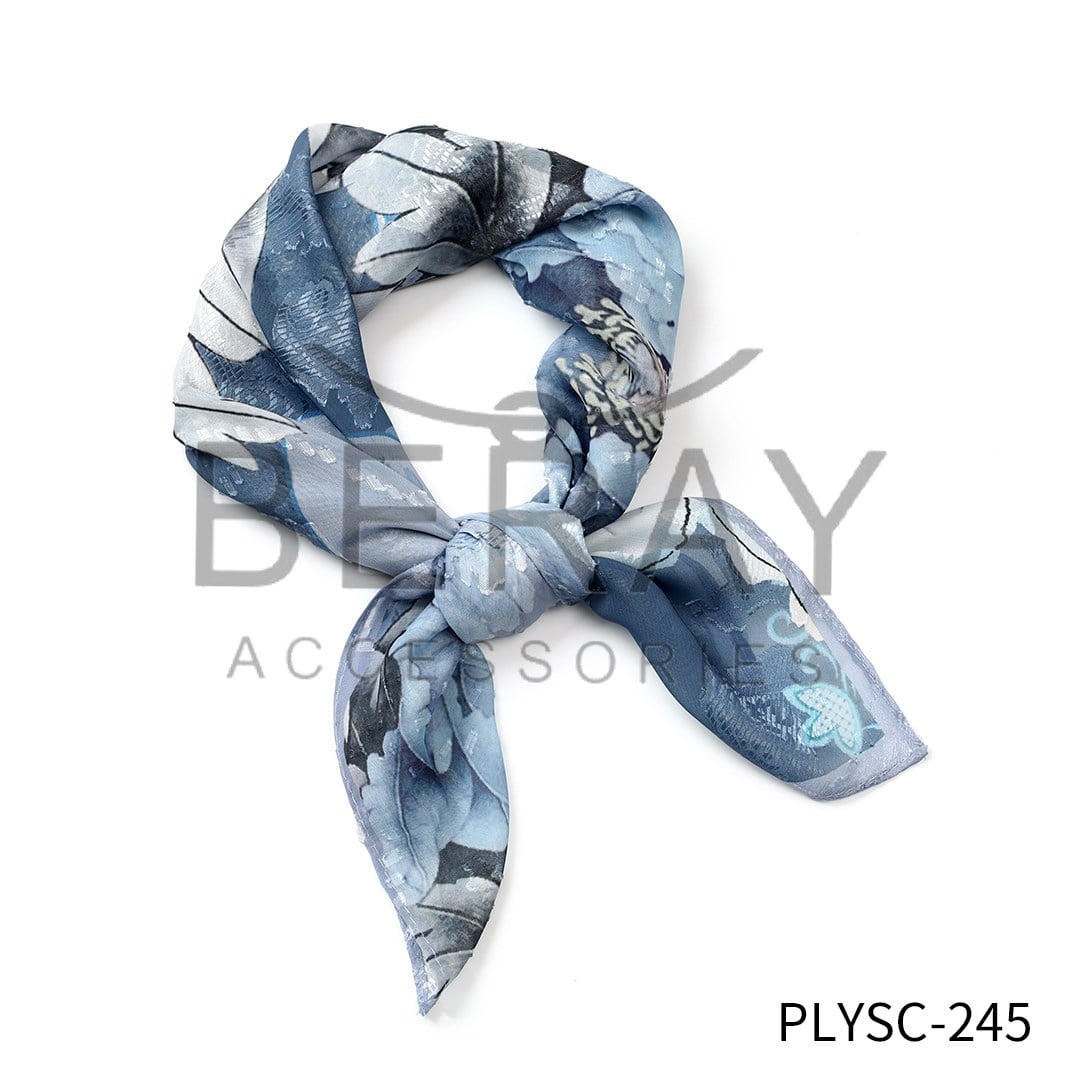{Bandana}