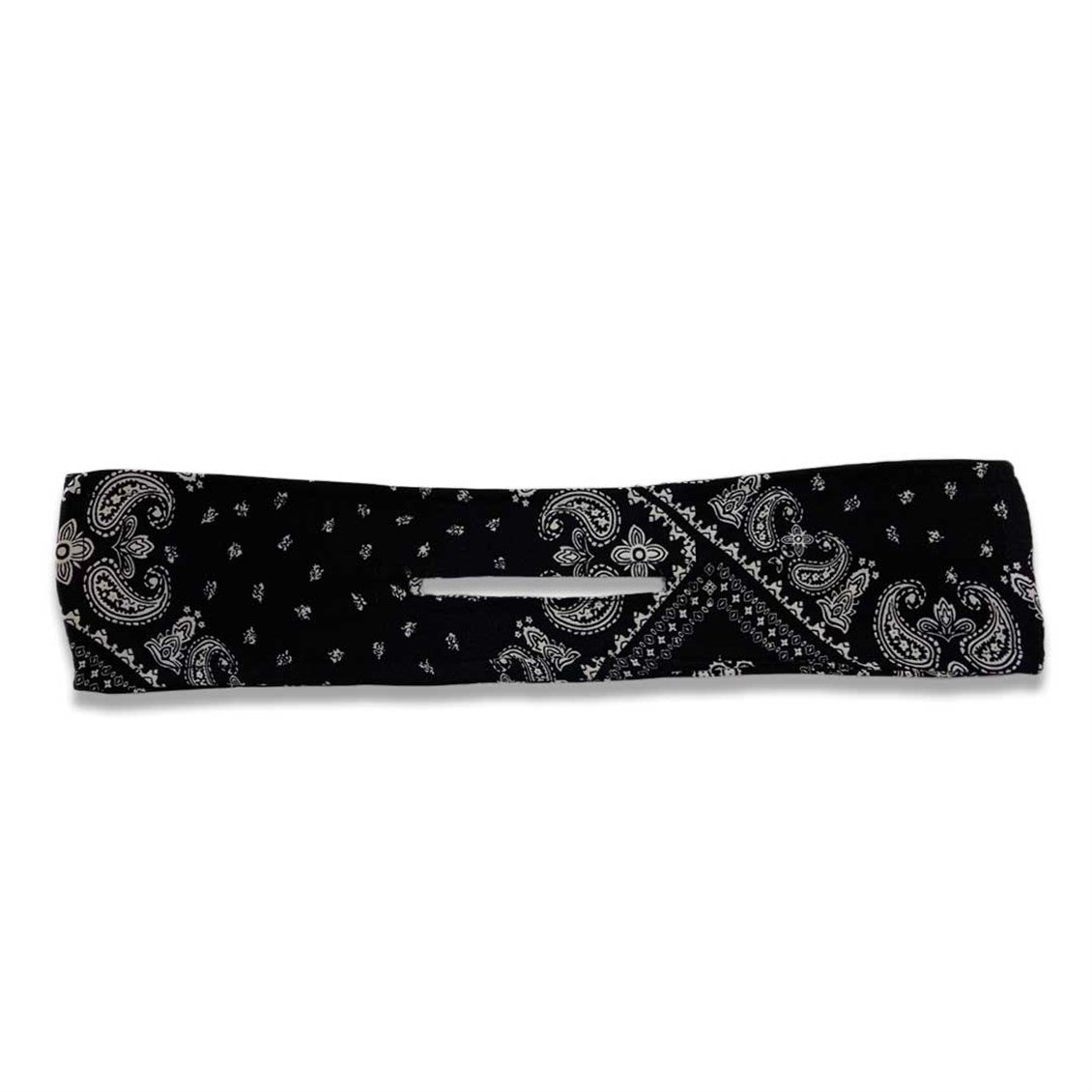 {Bandana}