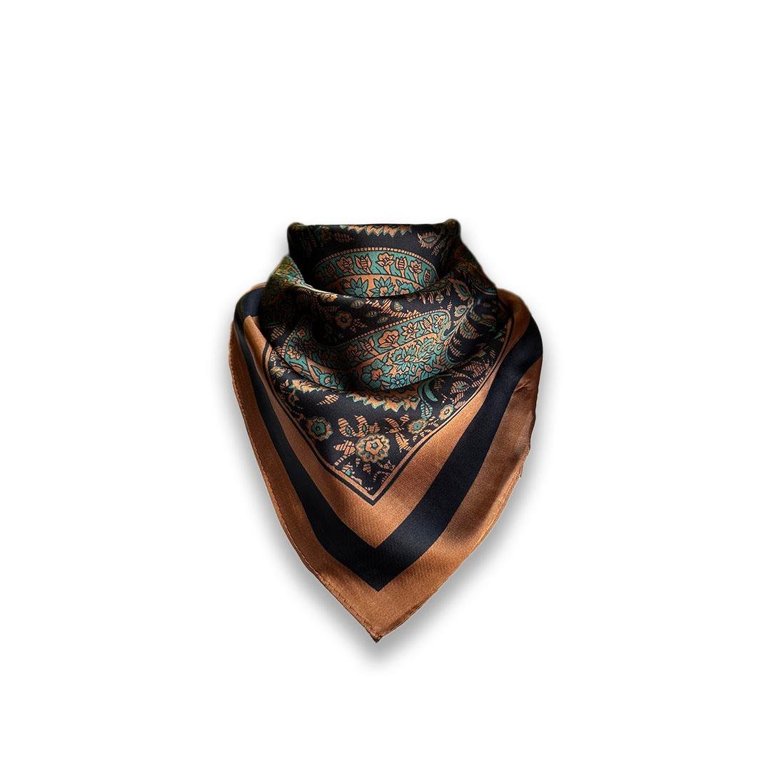 {Bandana}