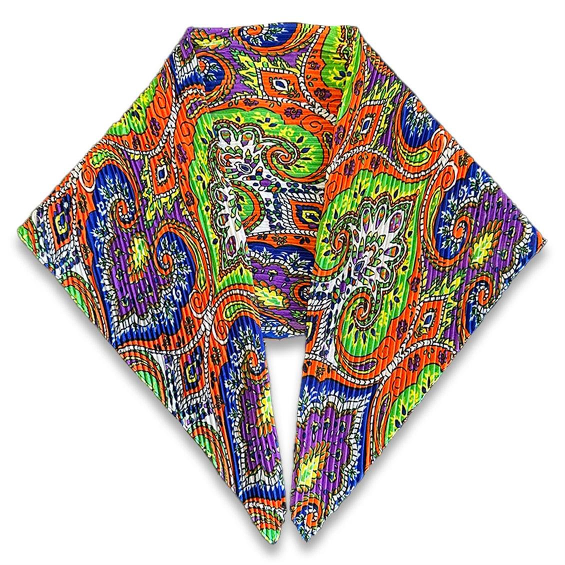 {Bandana}