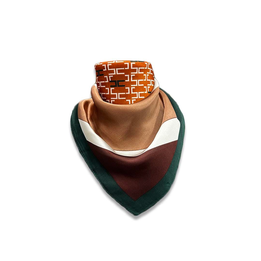{Bandana}