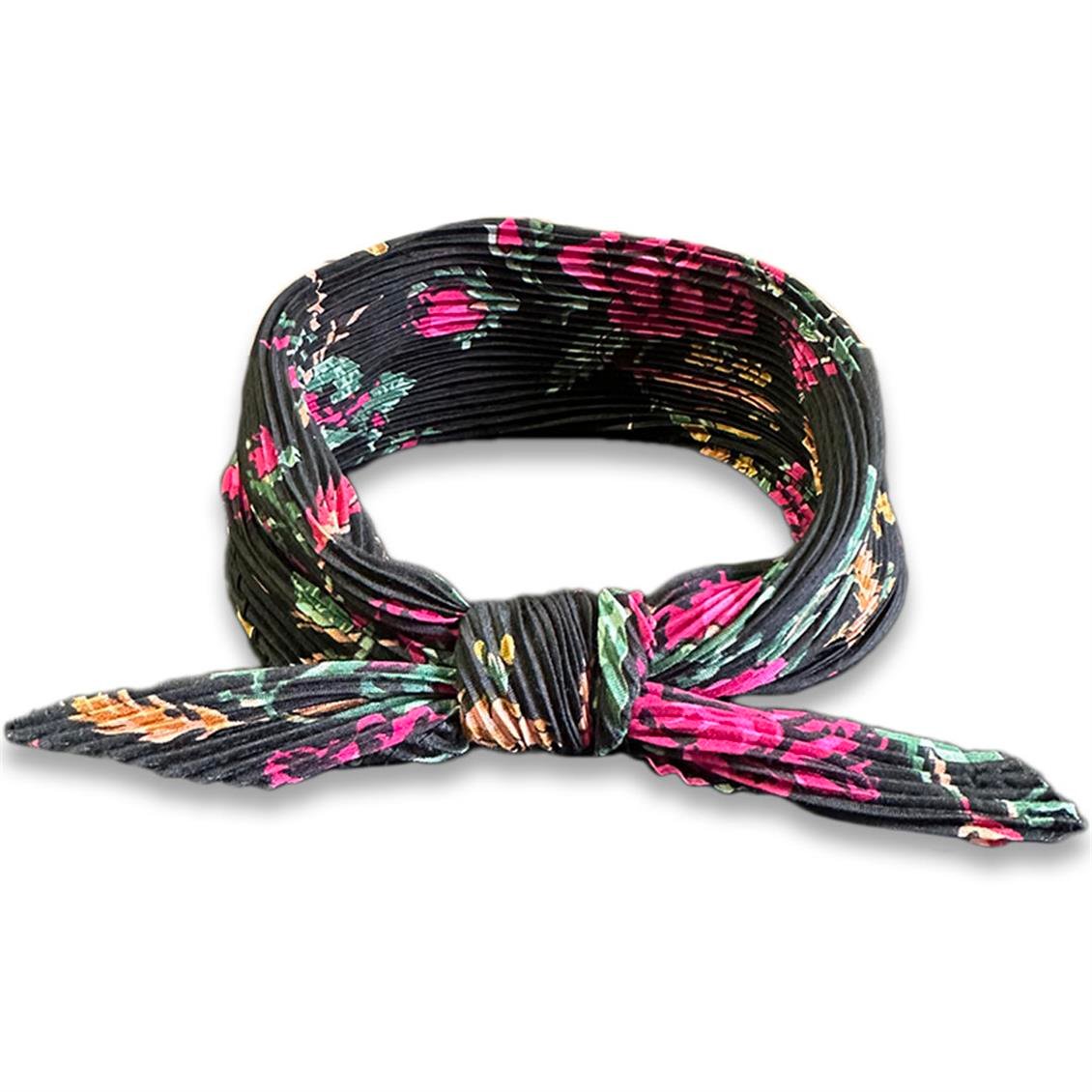 {Bandana}