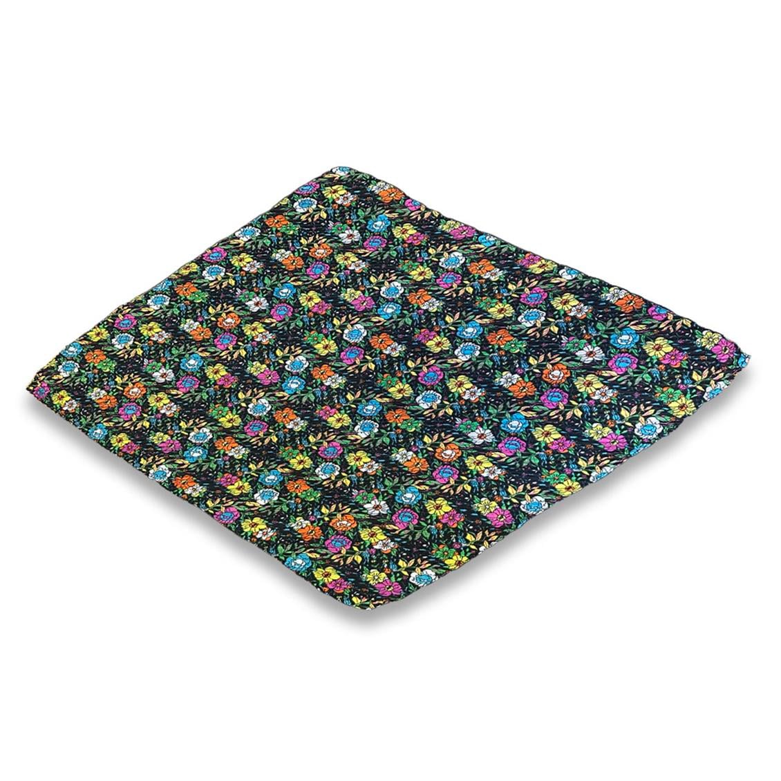 {Bandana}