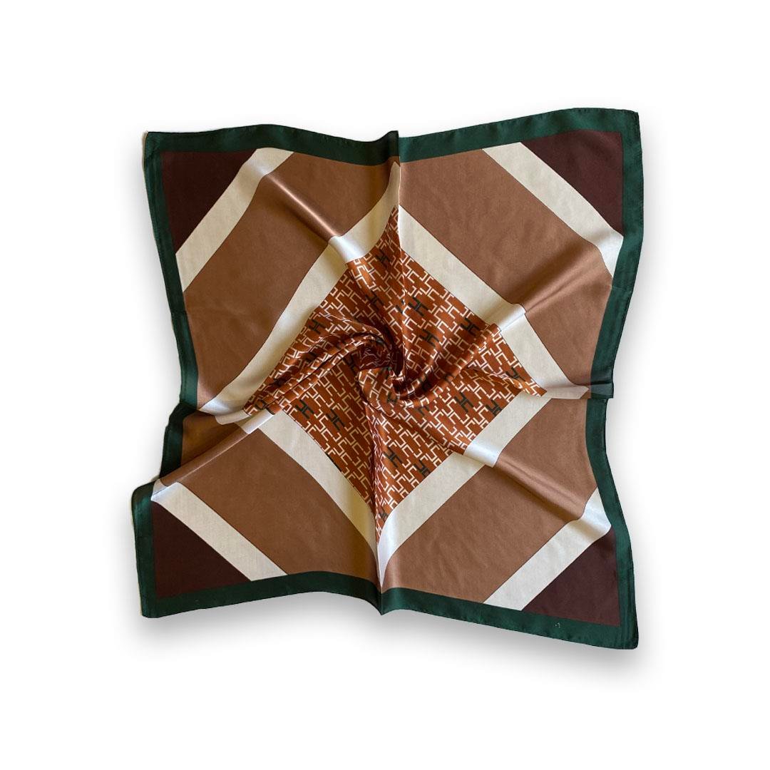 {Bandana}