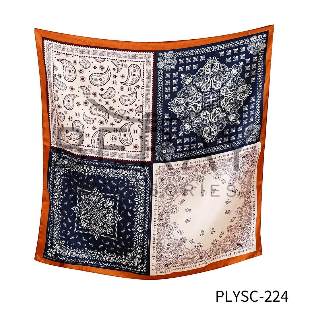 {Bandana}