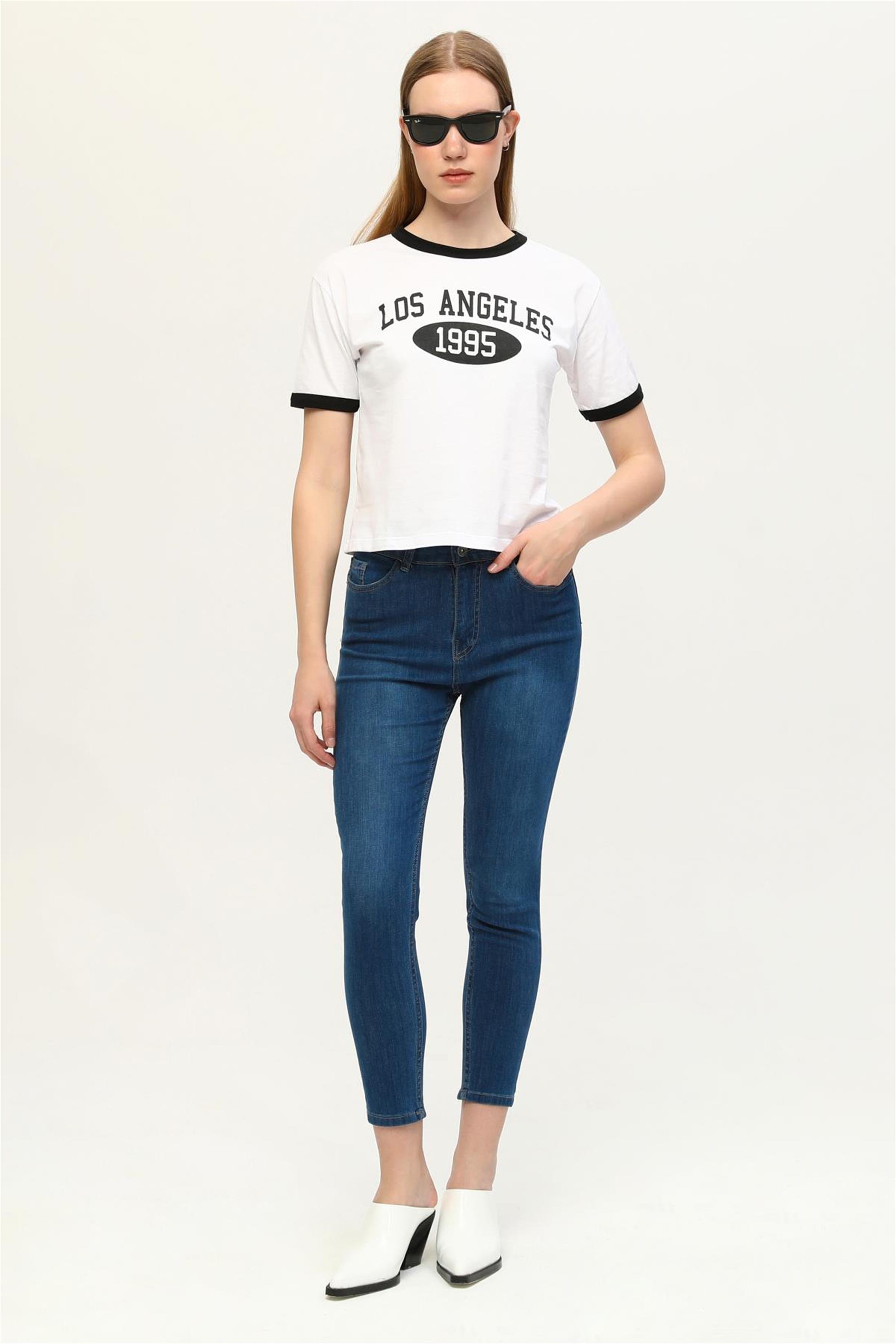 Kadın Yüksek Bel Dar Paça Slim Fit Denim Jean Pantolon