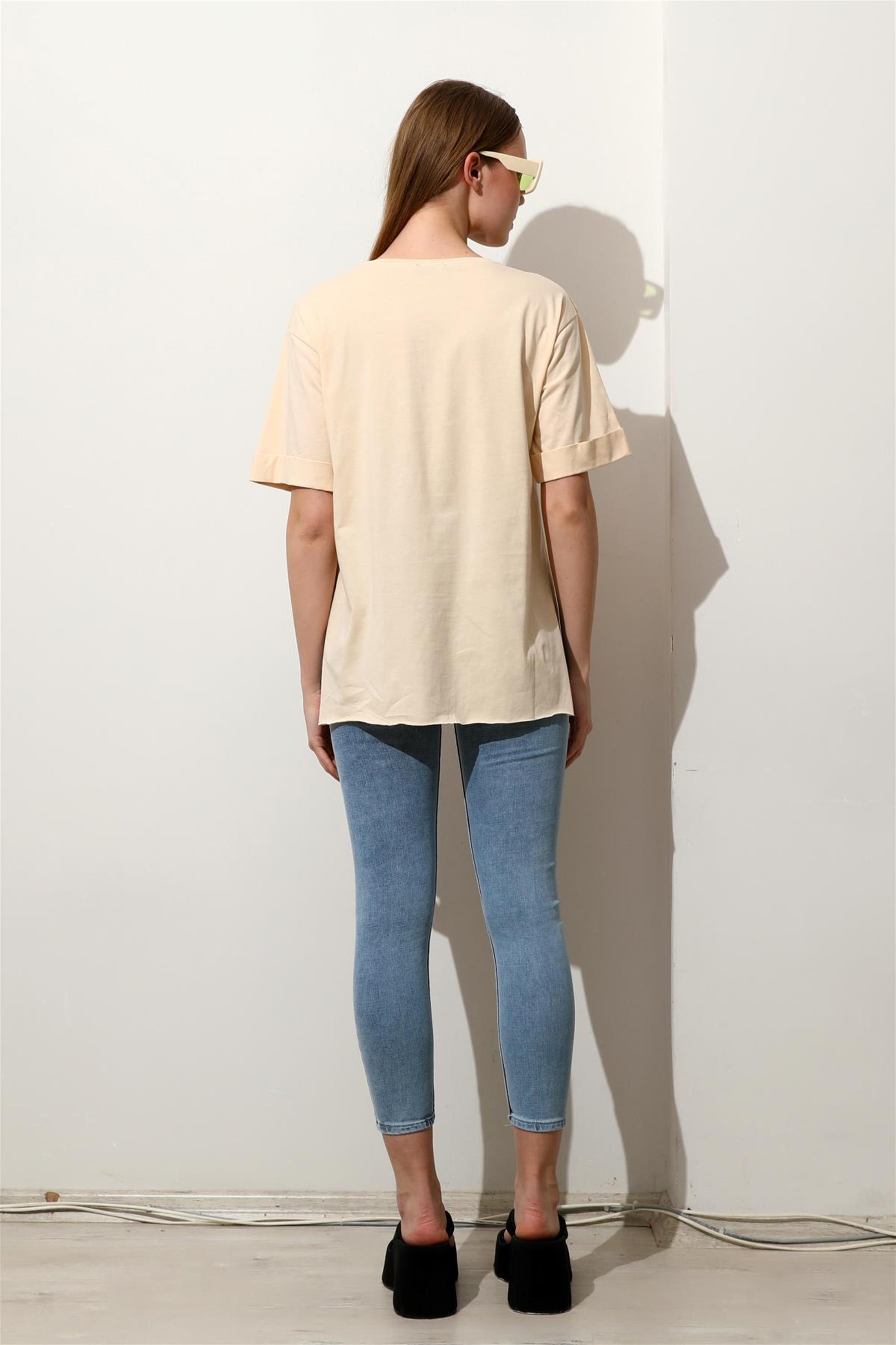 Kadın Bisiklet Yaka Duble Kol Oversize Yırtmaçlı T-Shirt