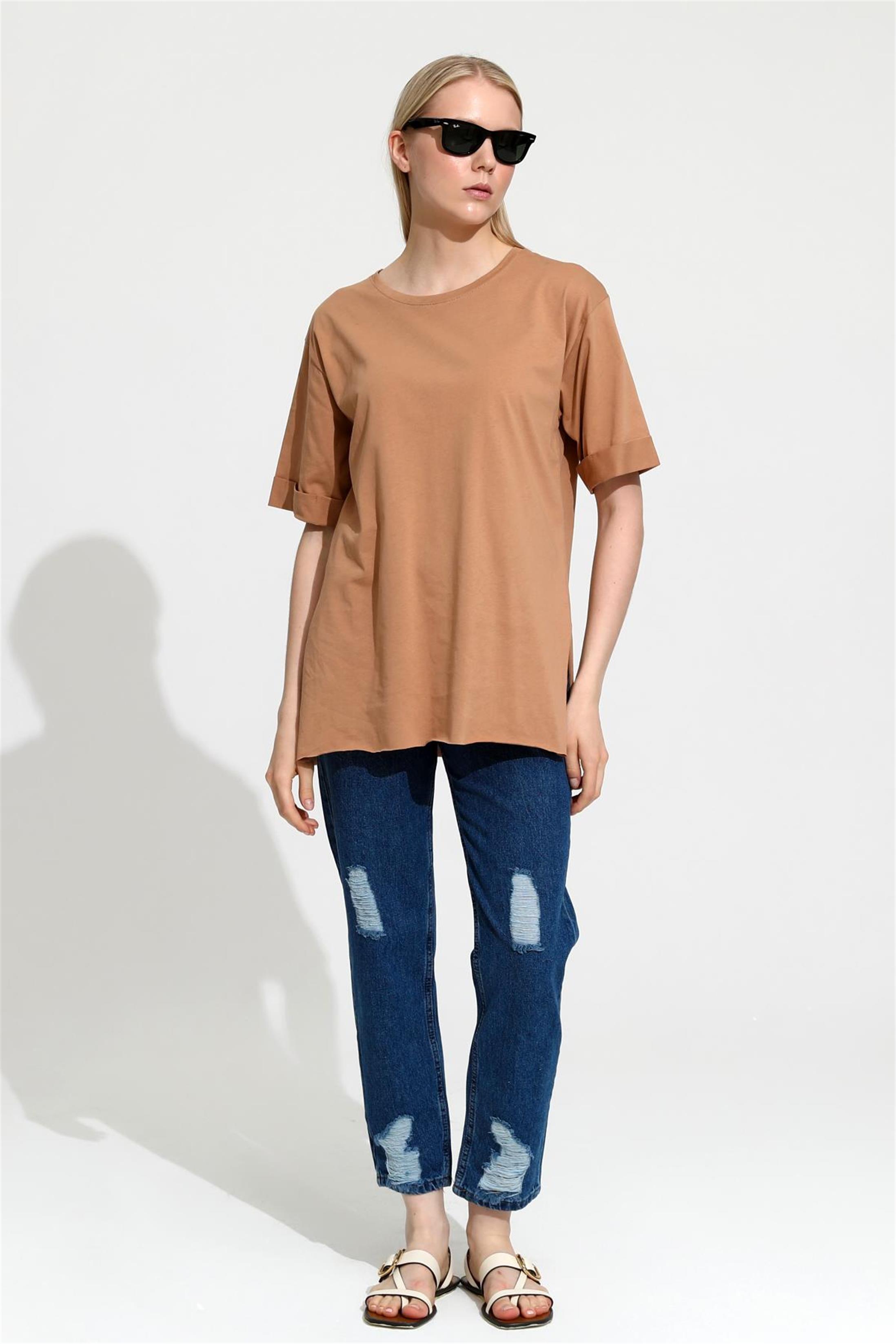 Kadın Bisiklet Yaka Duble Kol Oversize Yırtmaçlı T-Shirt