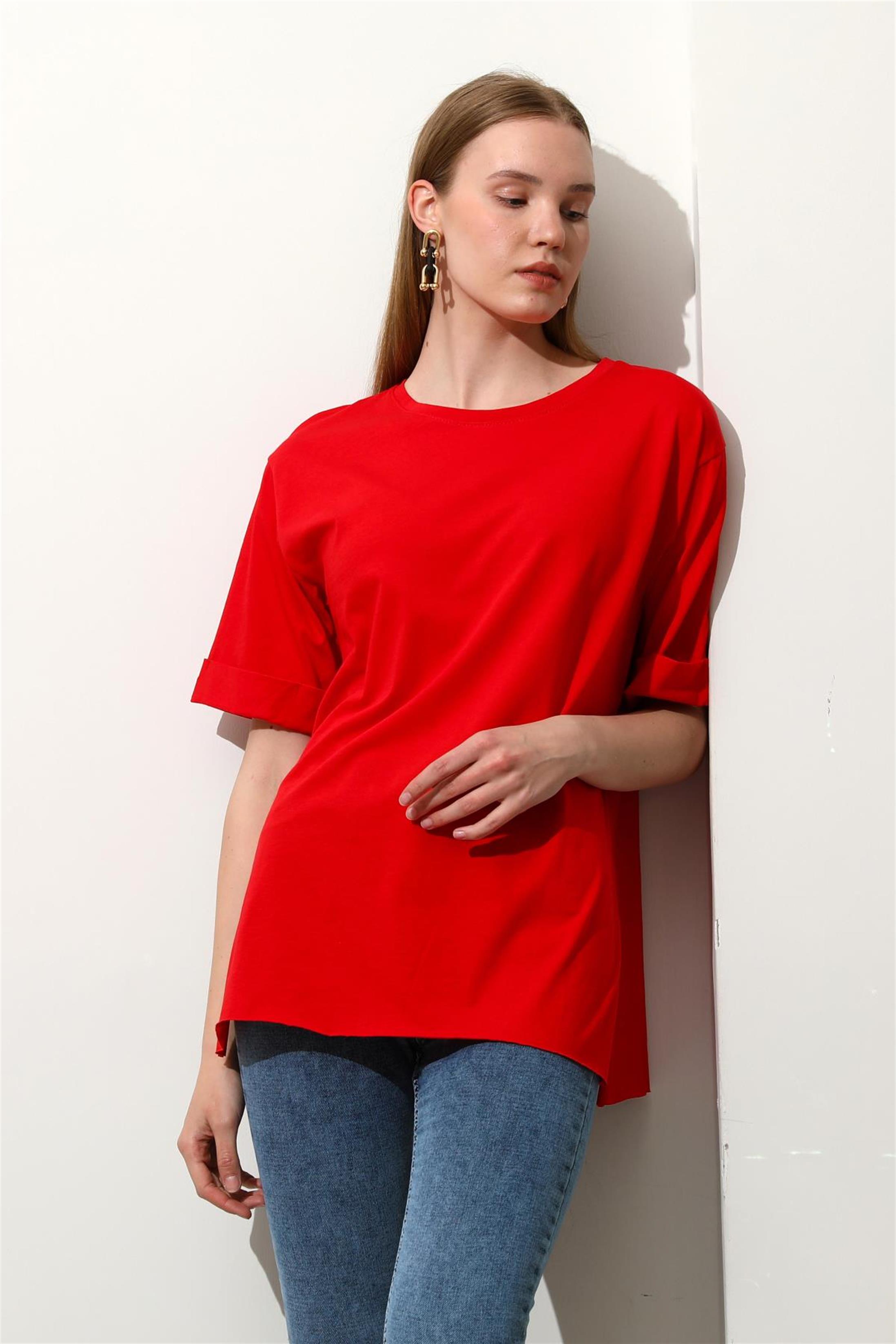 Kadın Bisiklet Yaka Duble Kol Oversize Yırtmaçlı T-Shirt