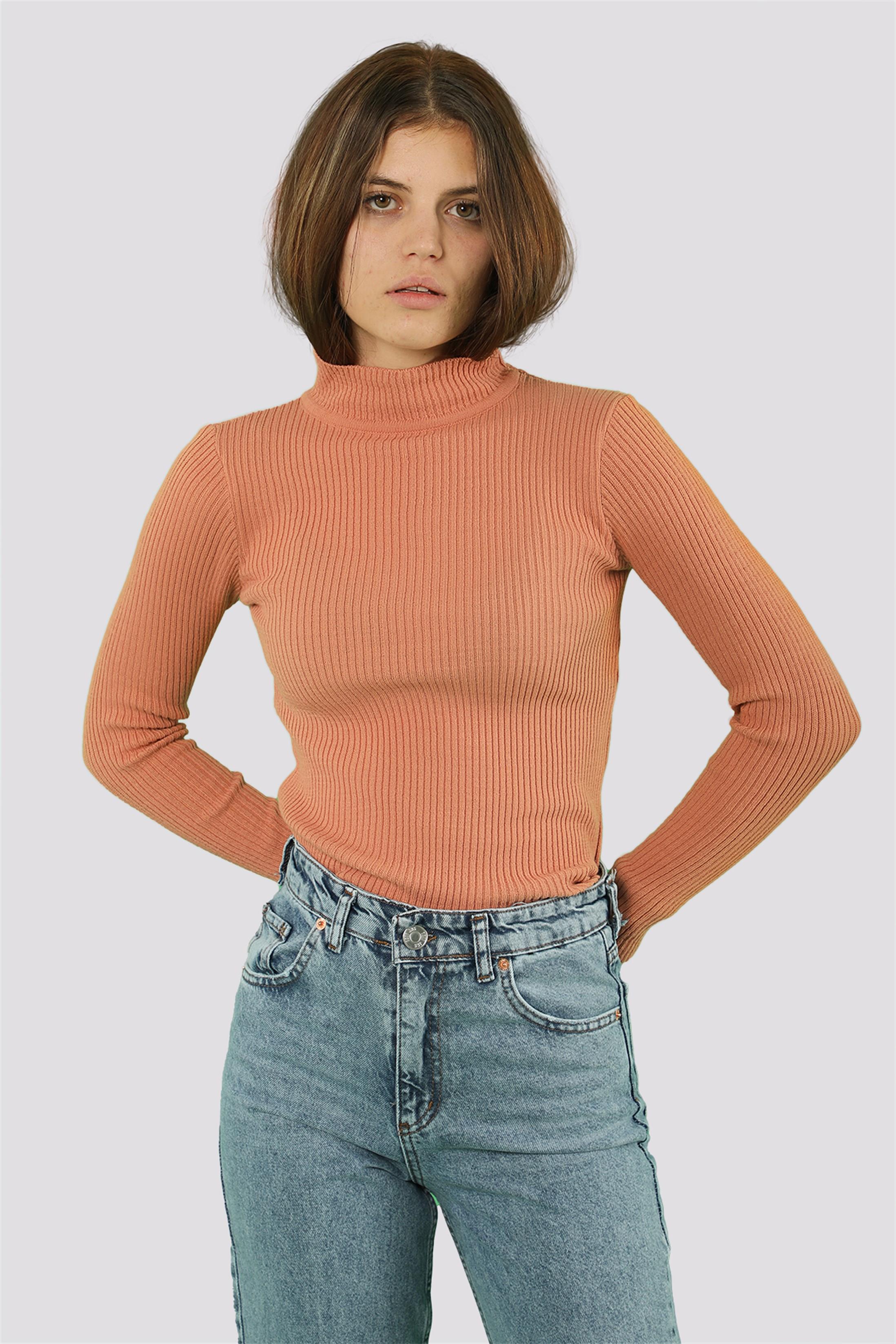 Kadın Yarım Balıkçı Fitilli Triko Kazak