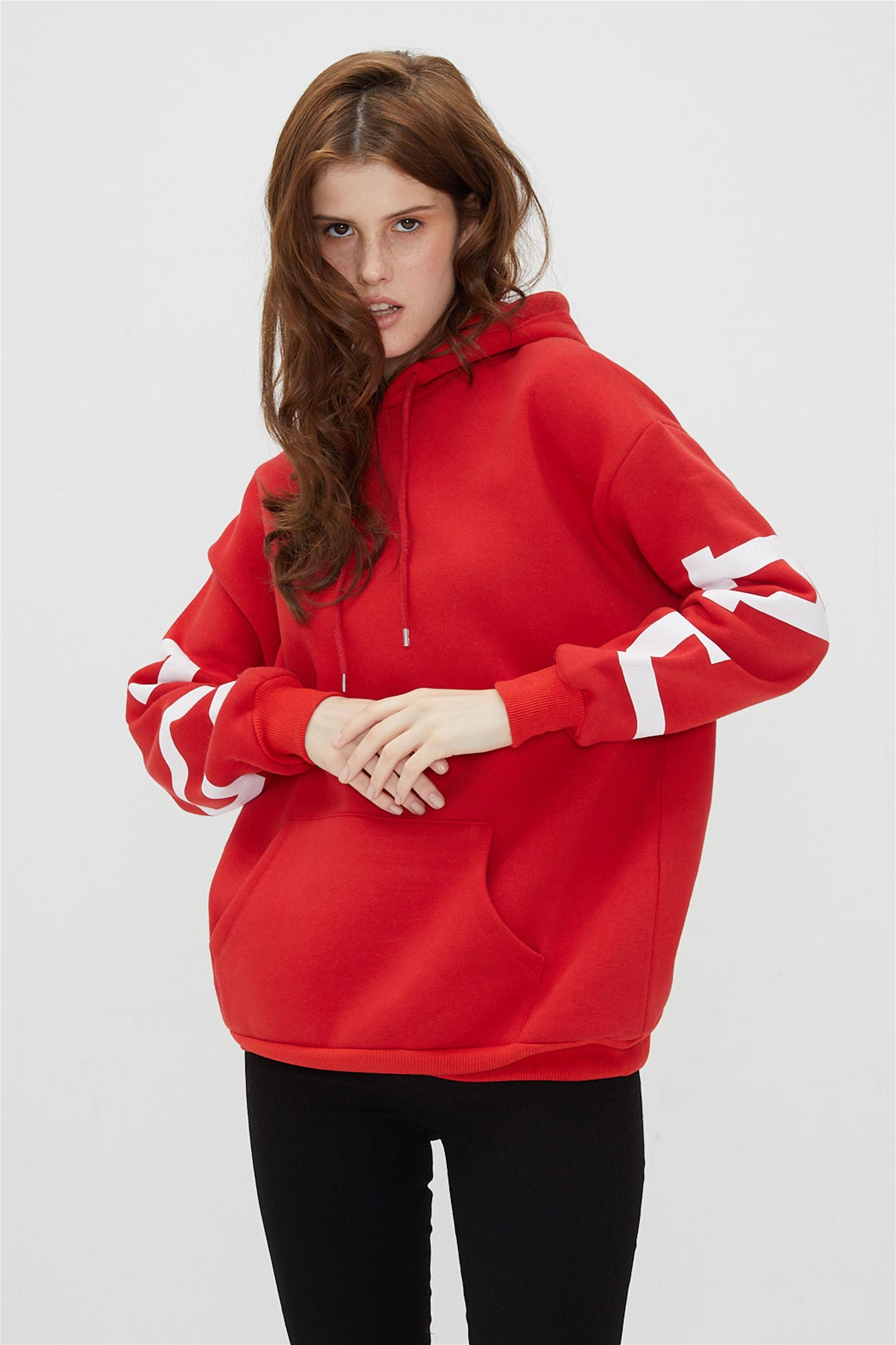 Kadın Chicago Baskılı Kapüşonlu Sweatshirt