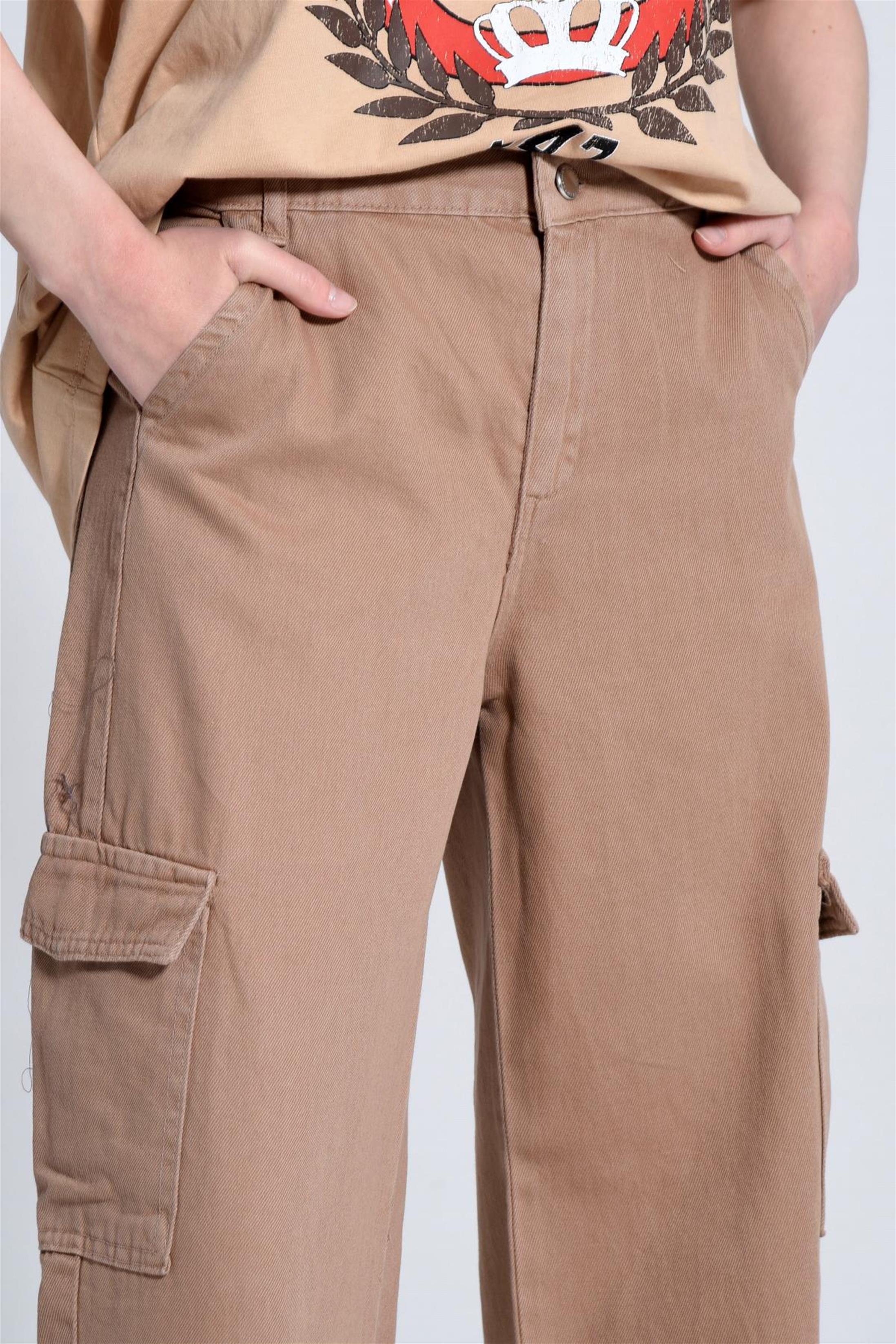 Kadın Yüksek Bel Kargo Cepli Geniş Paçalı Jean Pantolon