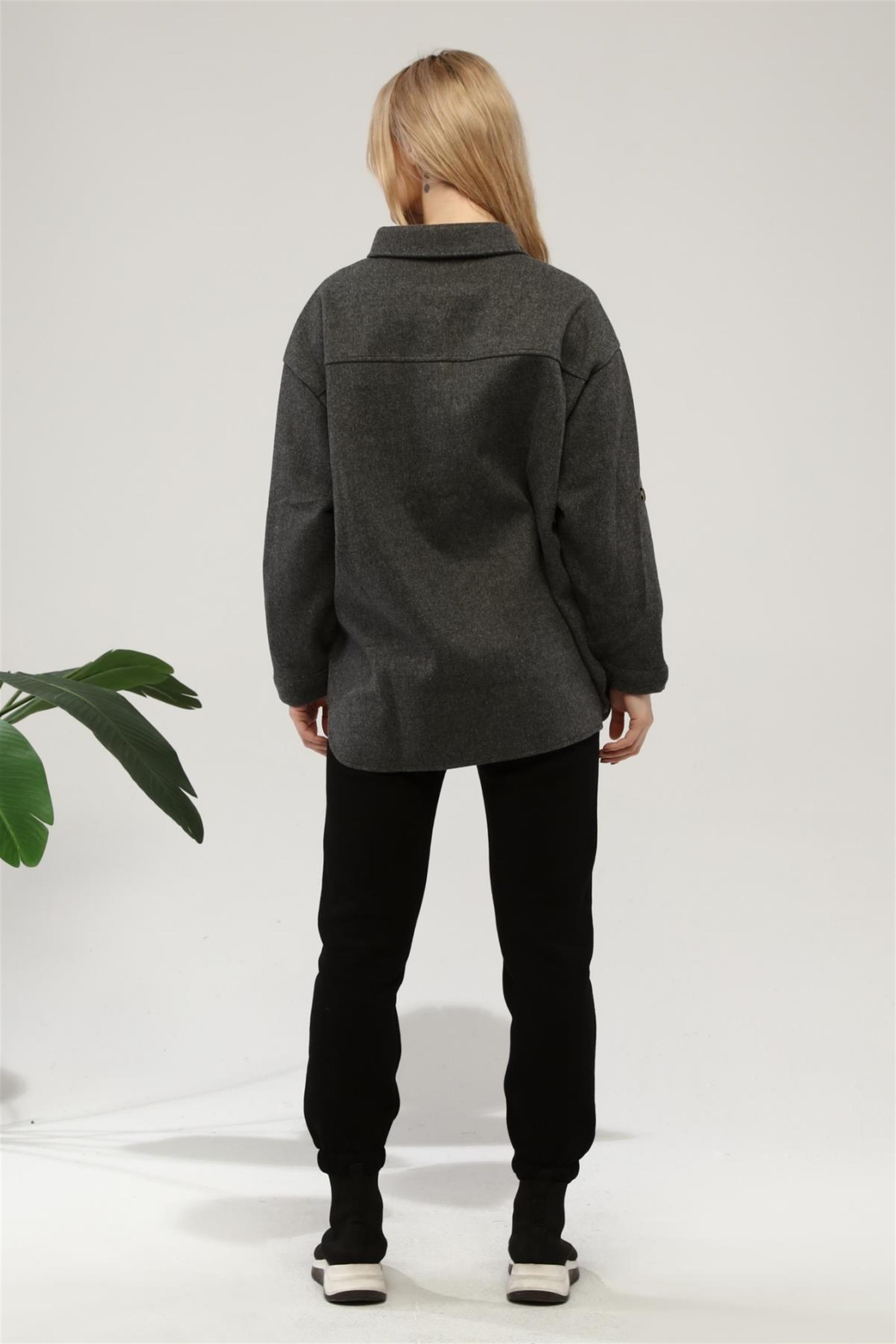 Kadın Oversize Önü Çift Cepli Kaşe Gömlek Ceket
