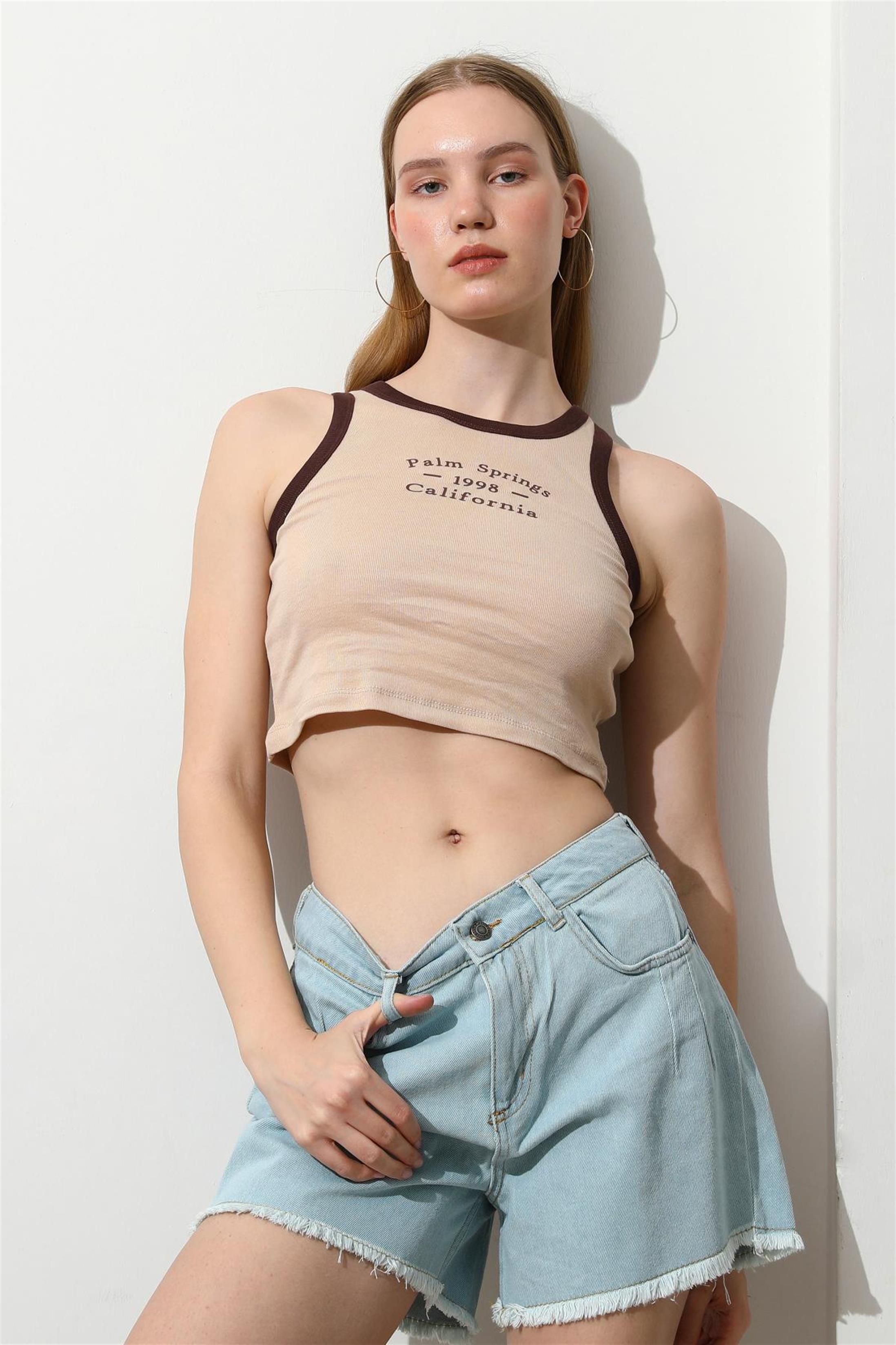 Kadın California Baskılı Crop Top Büstiyer