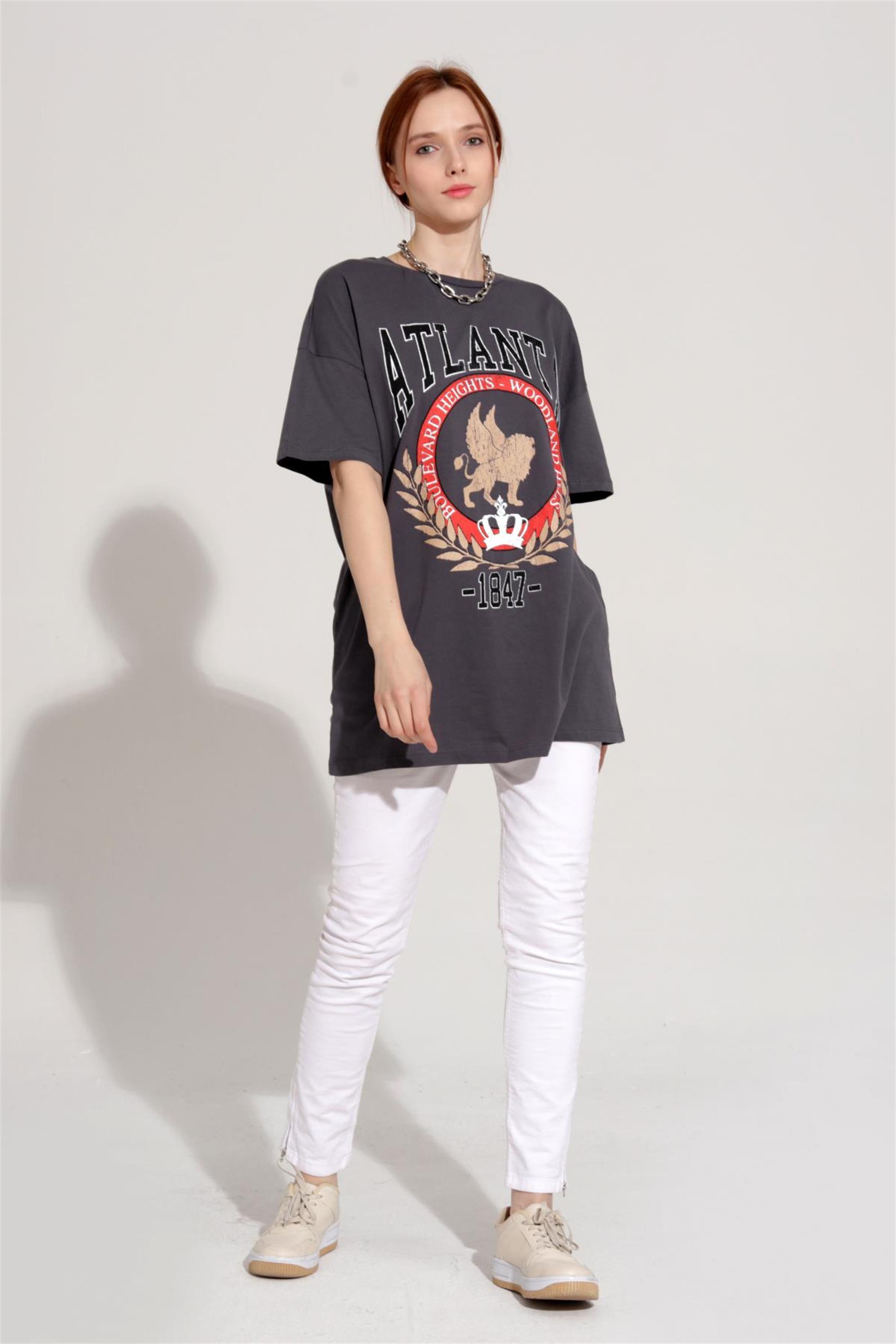 Kadın Atlanta Yazılı Baskılı Oversize T-Shirt