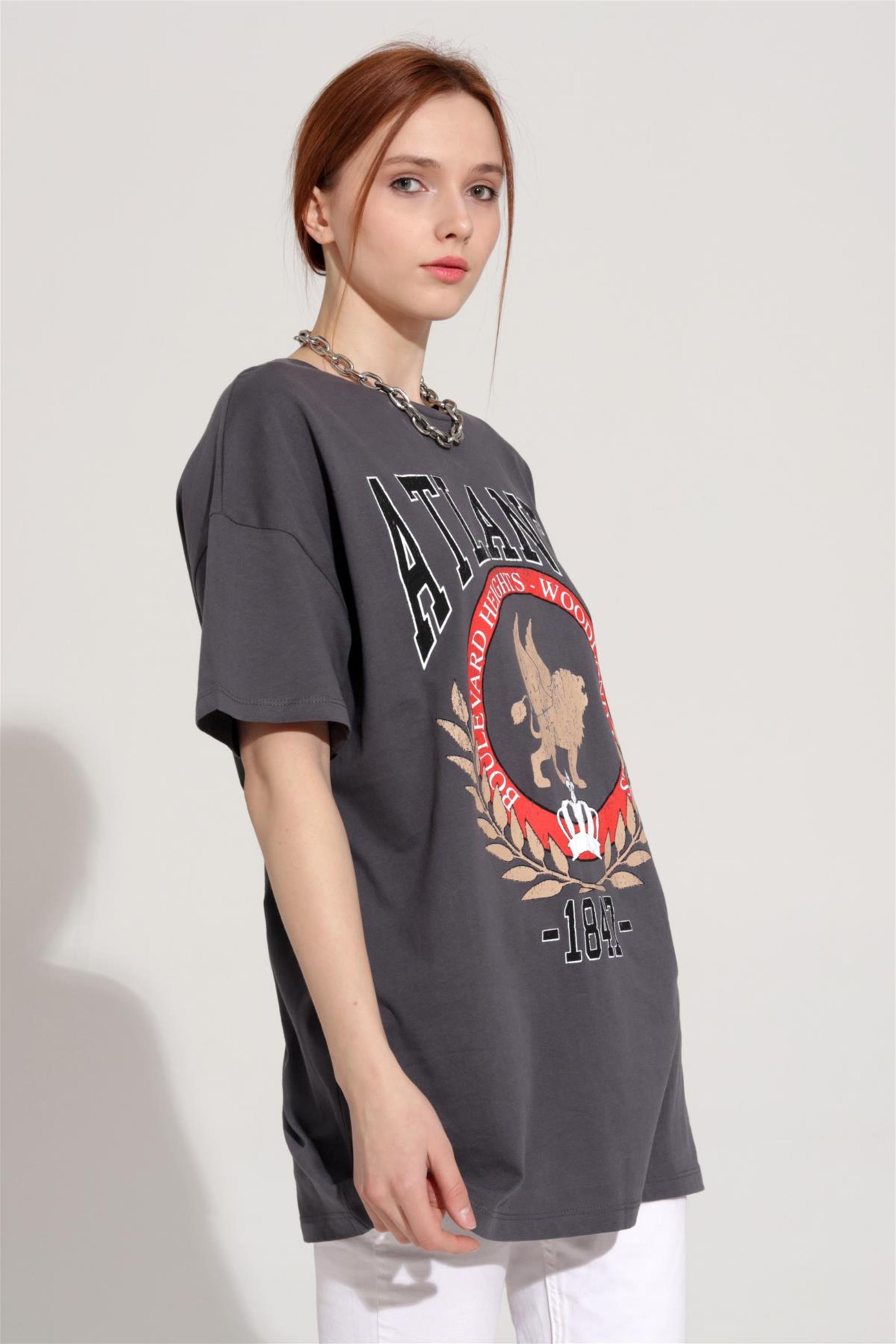 Kadın Atlanta Yazılı Baskılı Oversize T-Shirt