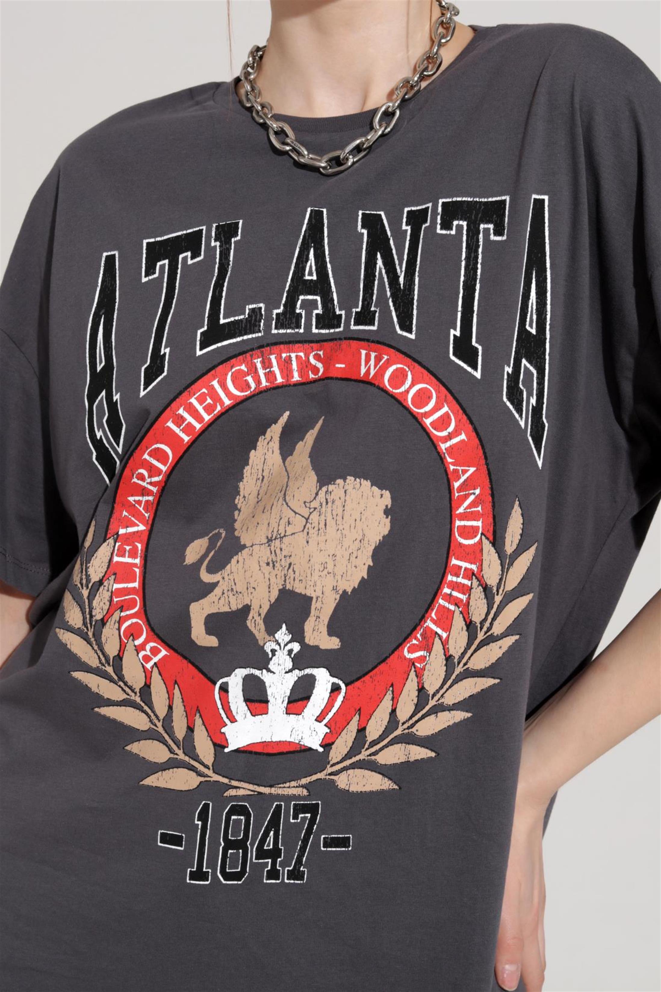 Kadın Atlanta Yazılı Baskılı Oversize T-Shirt