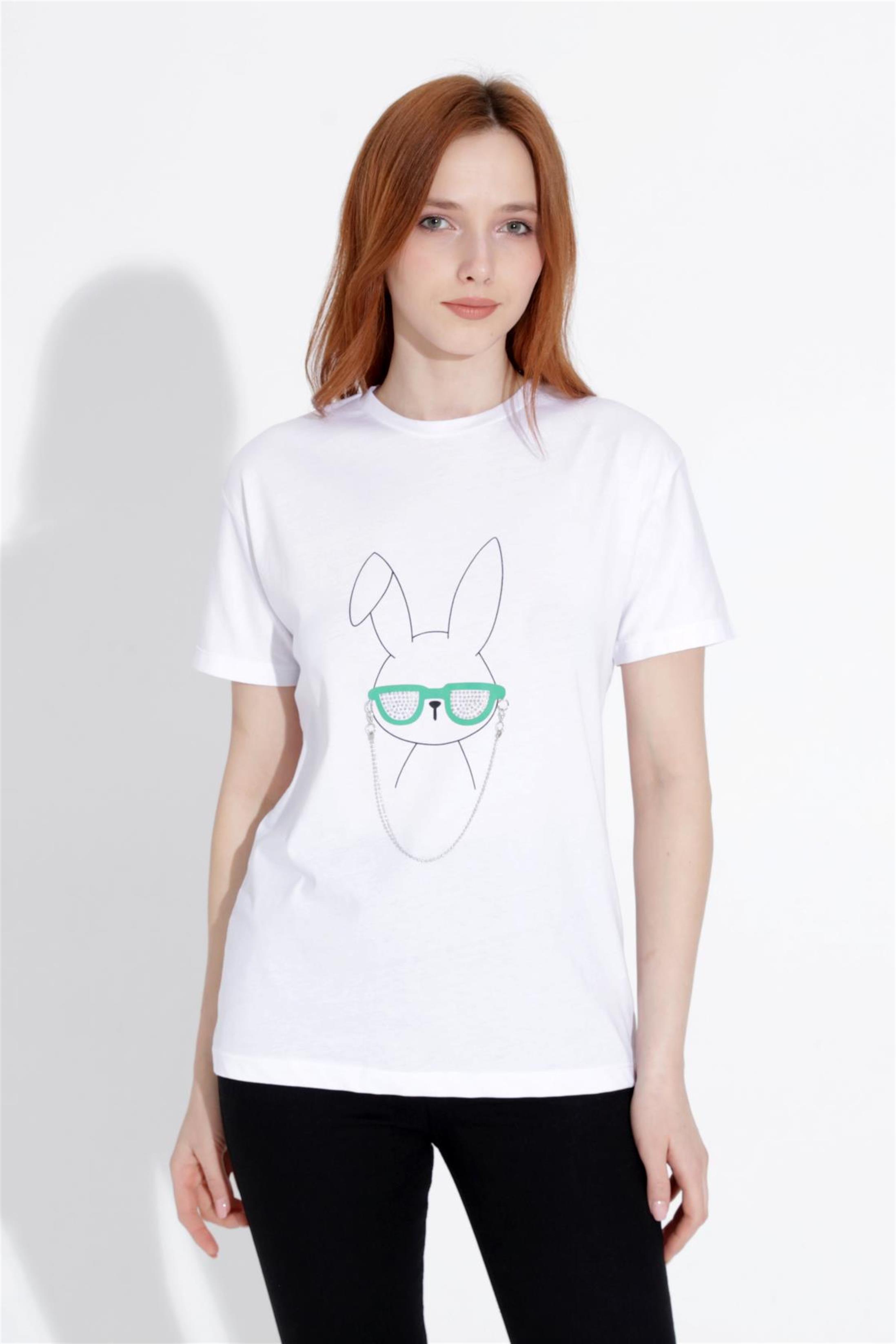 Kadın Tavşan Baskılı Taşlı Bisiklet Yaka T-Shirt