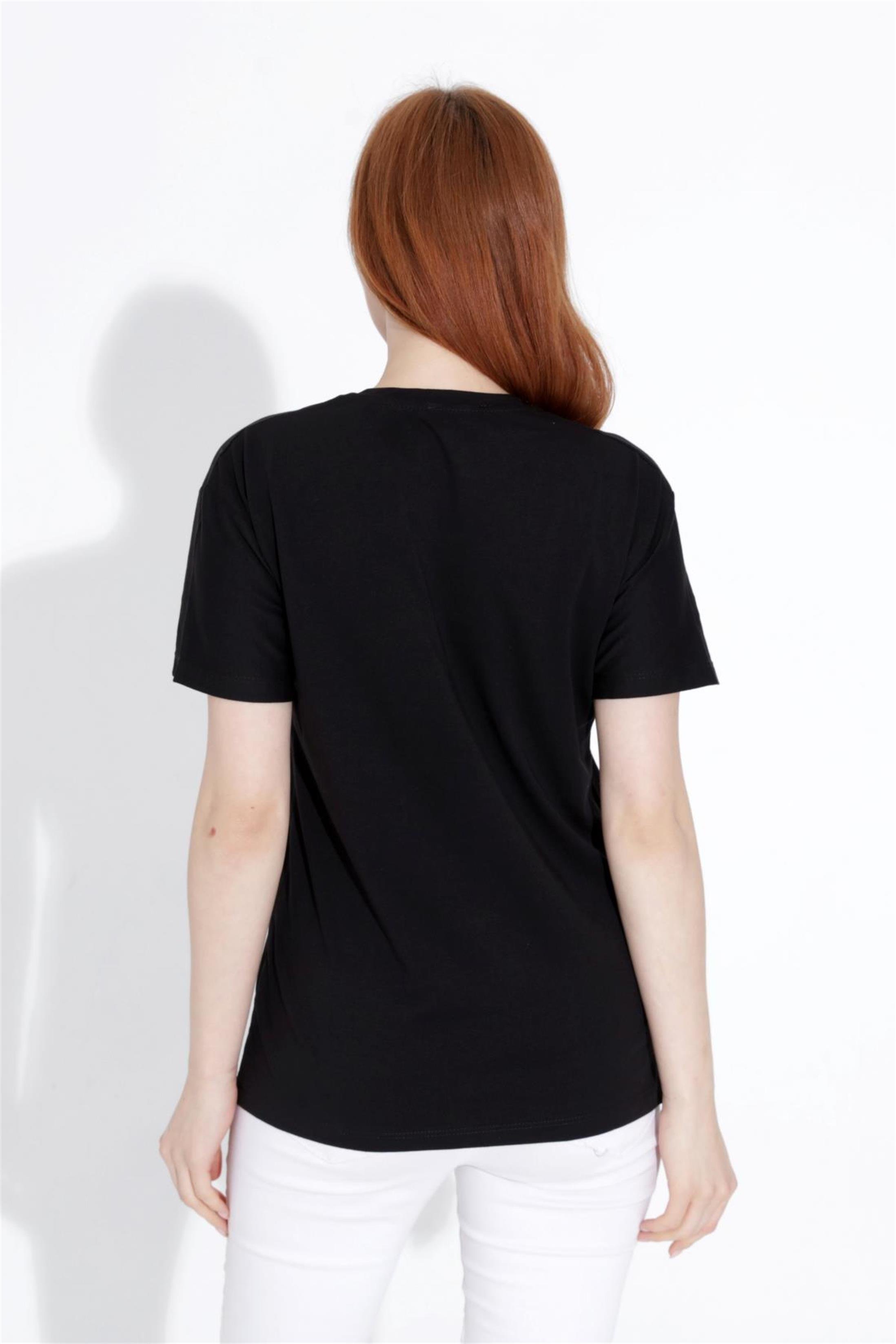Kadın Tavşan Baskılı Taşlı Bisiklet Yaka T-Shirt
