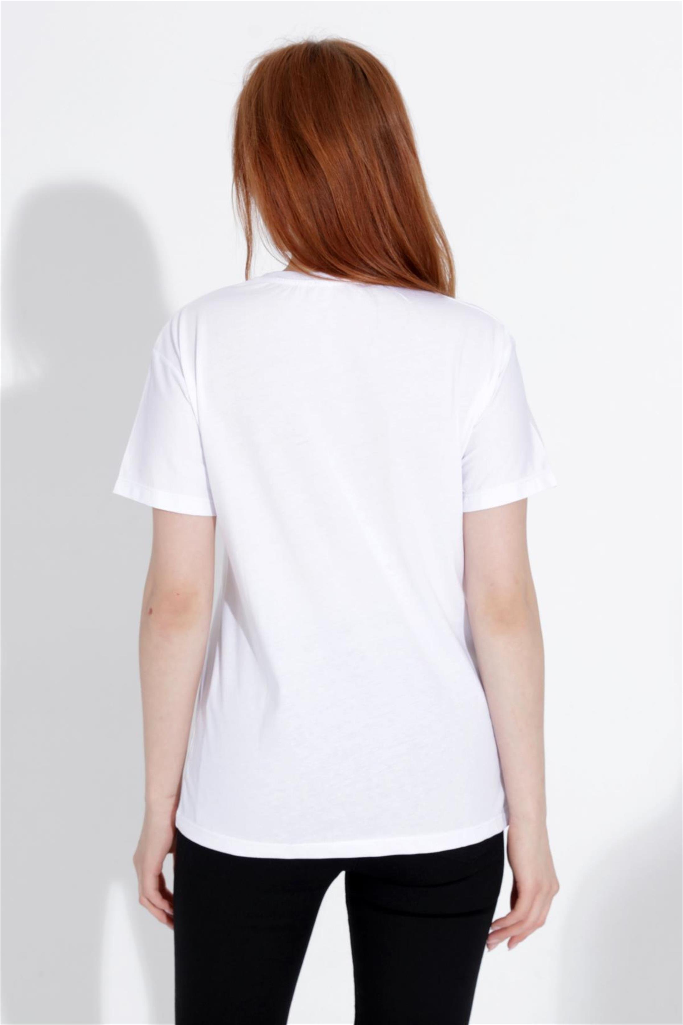 Kadın Tavşan Baskılı Taşlı Bisiklet Yaka T-Shirt