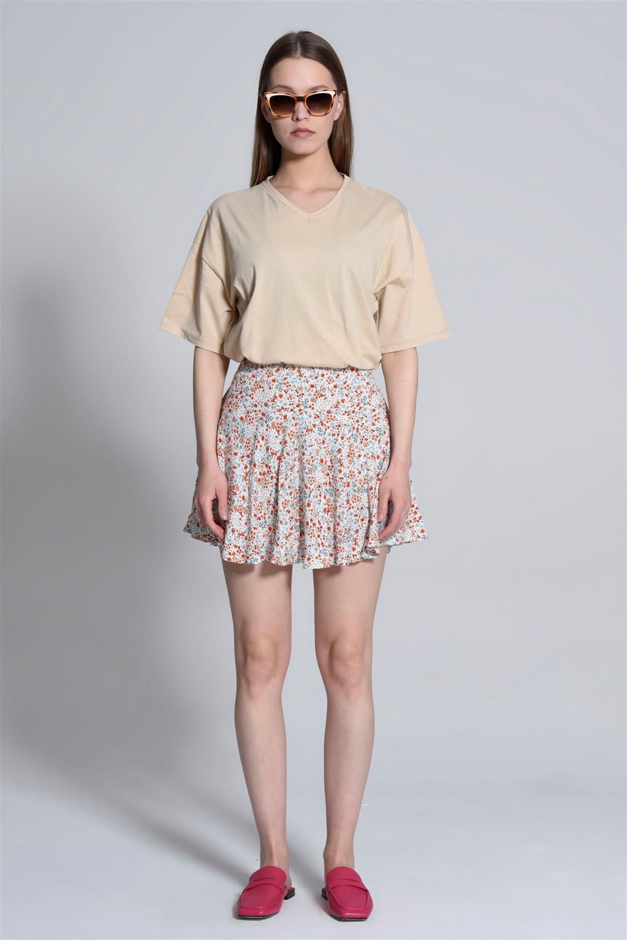 Kadın V Yaka Boyfriend Basic T-Shirt