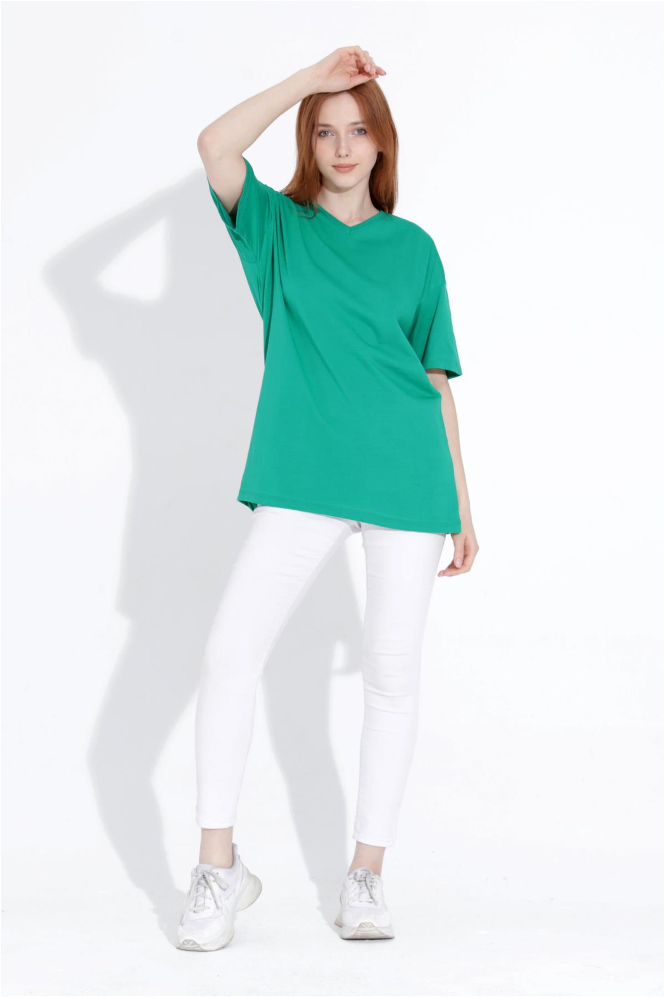 Kadın V Yaka Boyfriend Basic T-Shirt