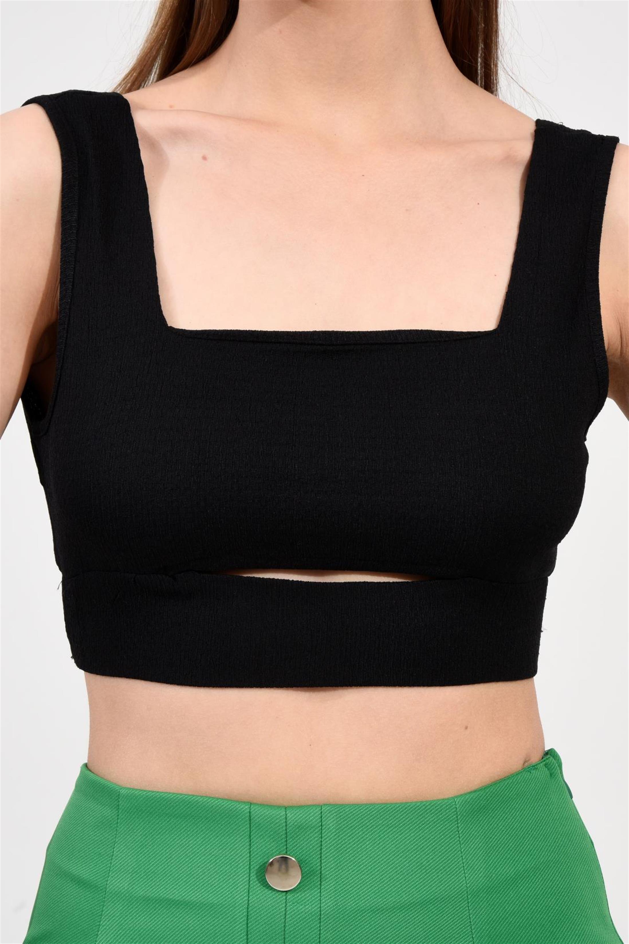 Kare Yaka Crop Bluz