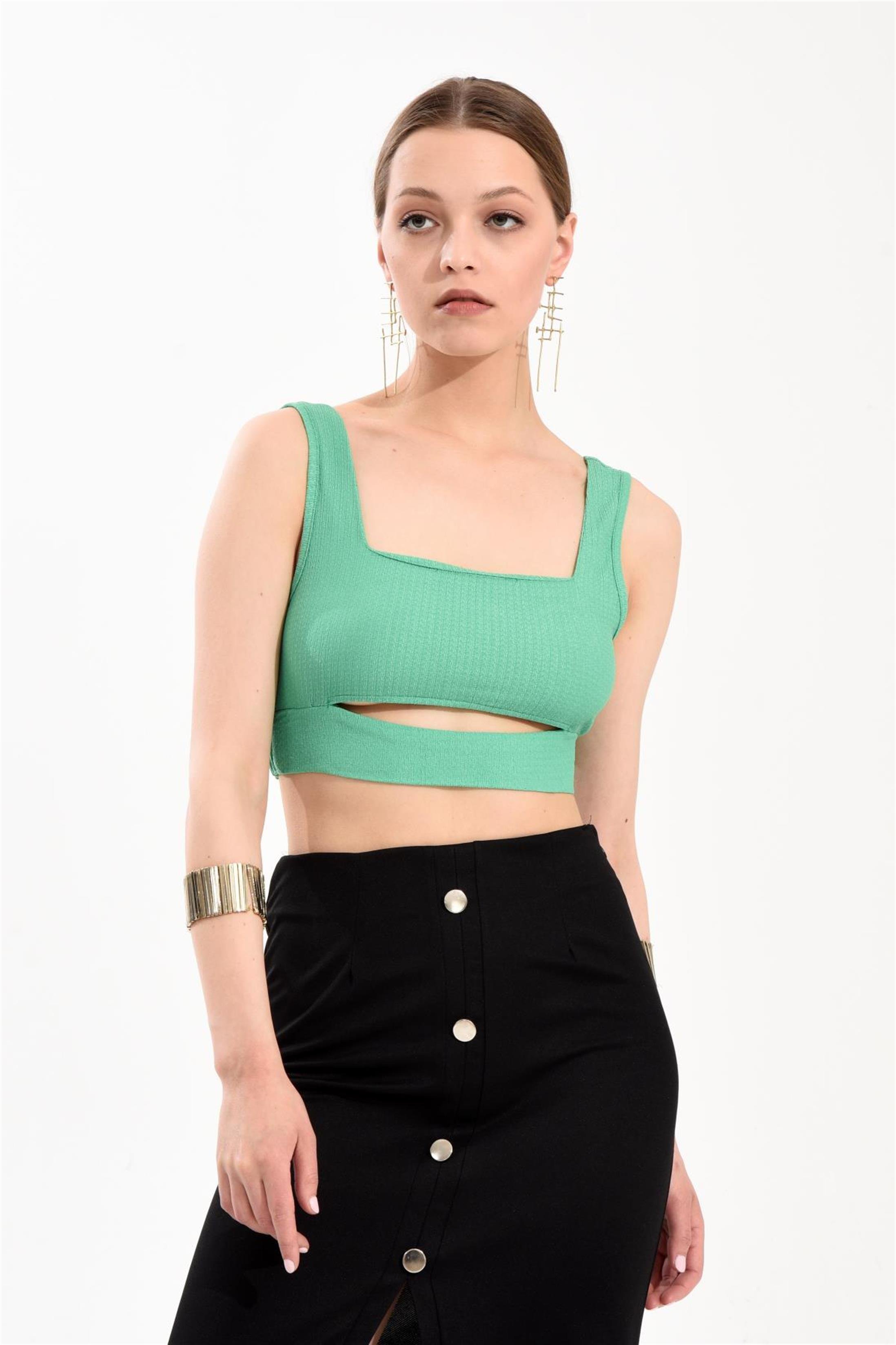 Kare Yaka Crop Bluz