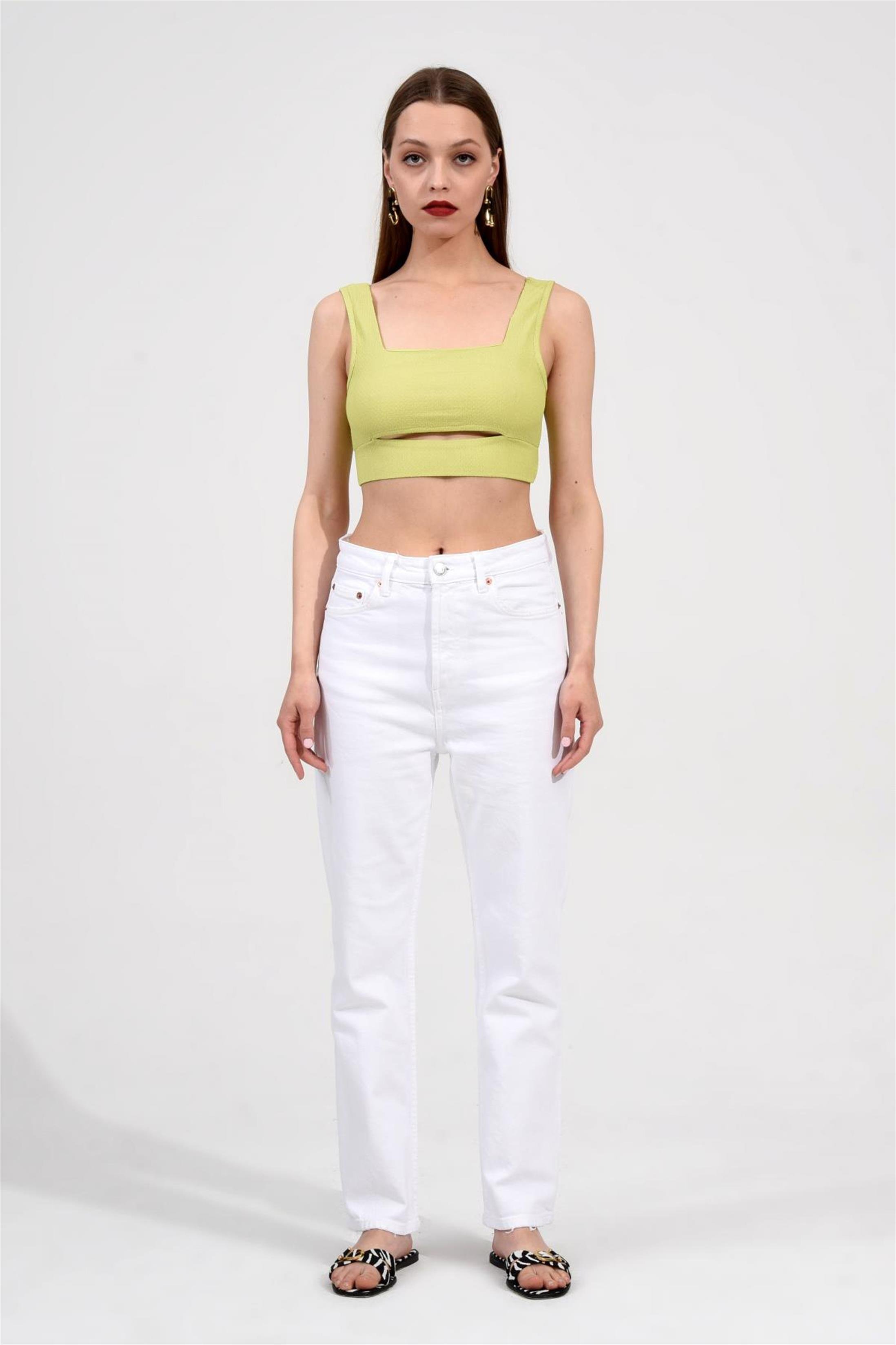 Kare Yaka Crop Bluz