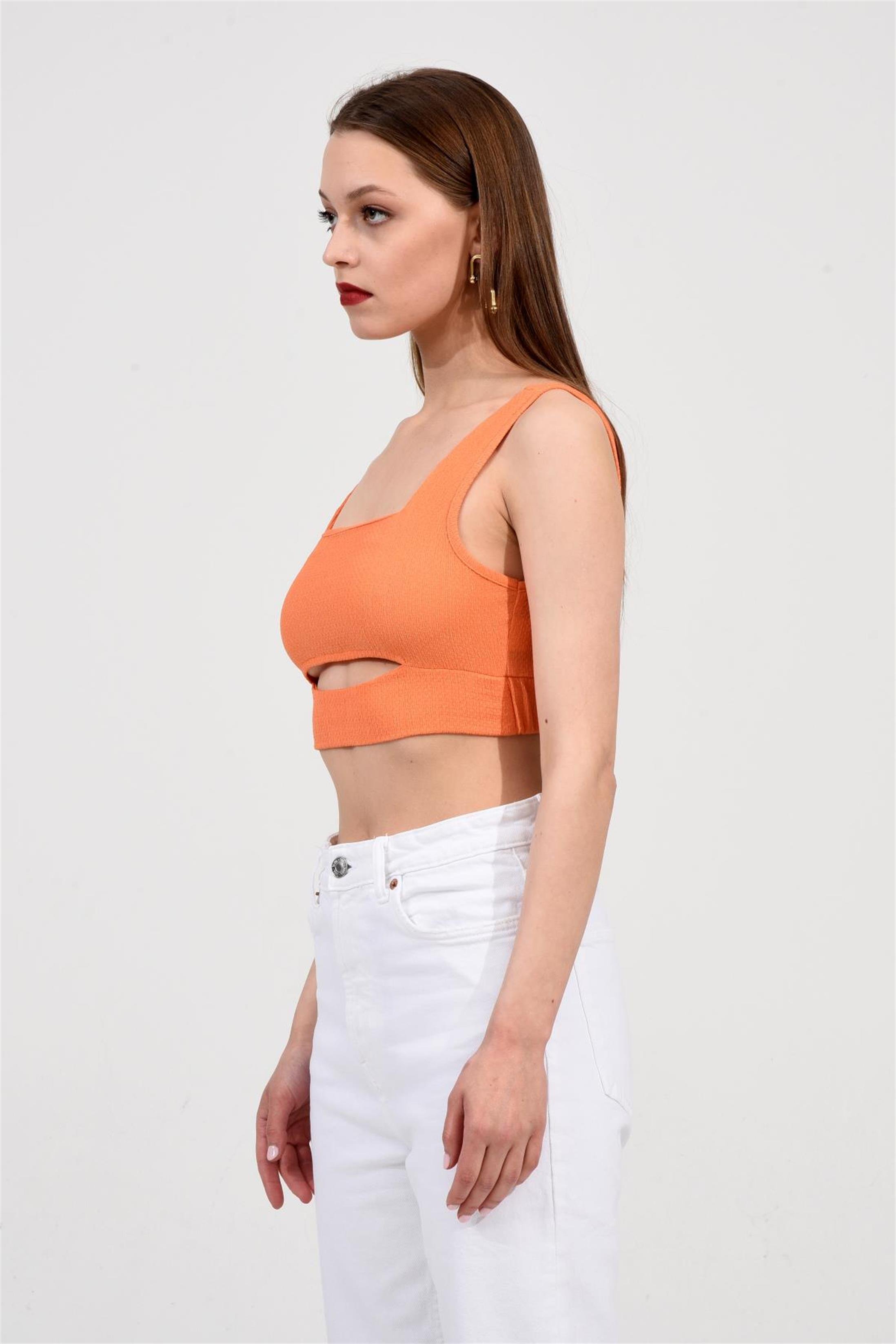 Kare Yaka Crop Bluz