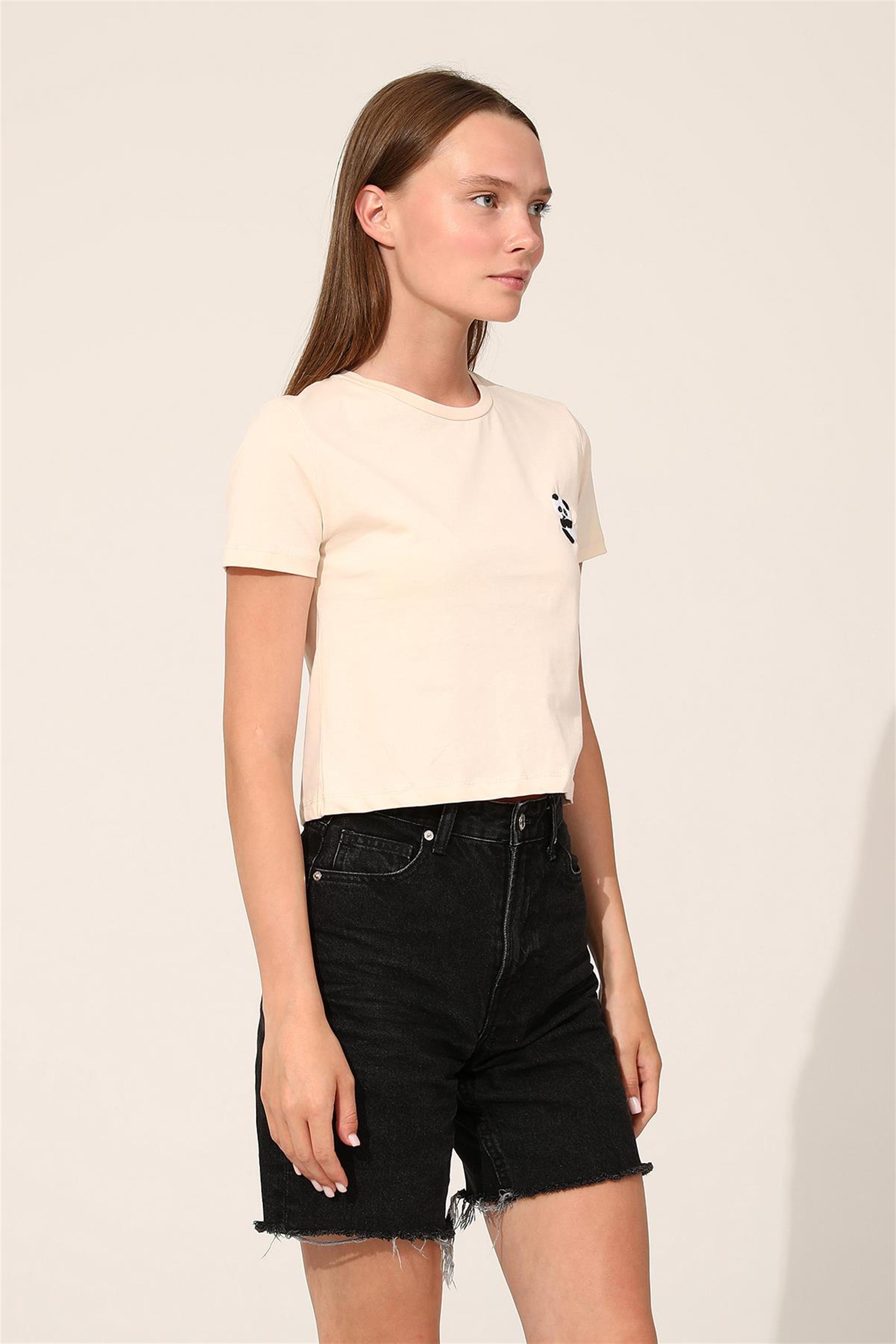 Kadın Panda Nakışlı Crop T-Shirt