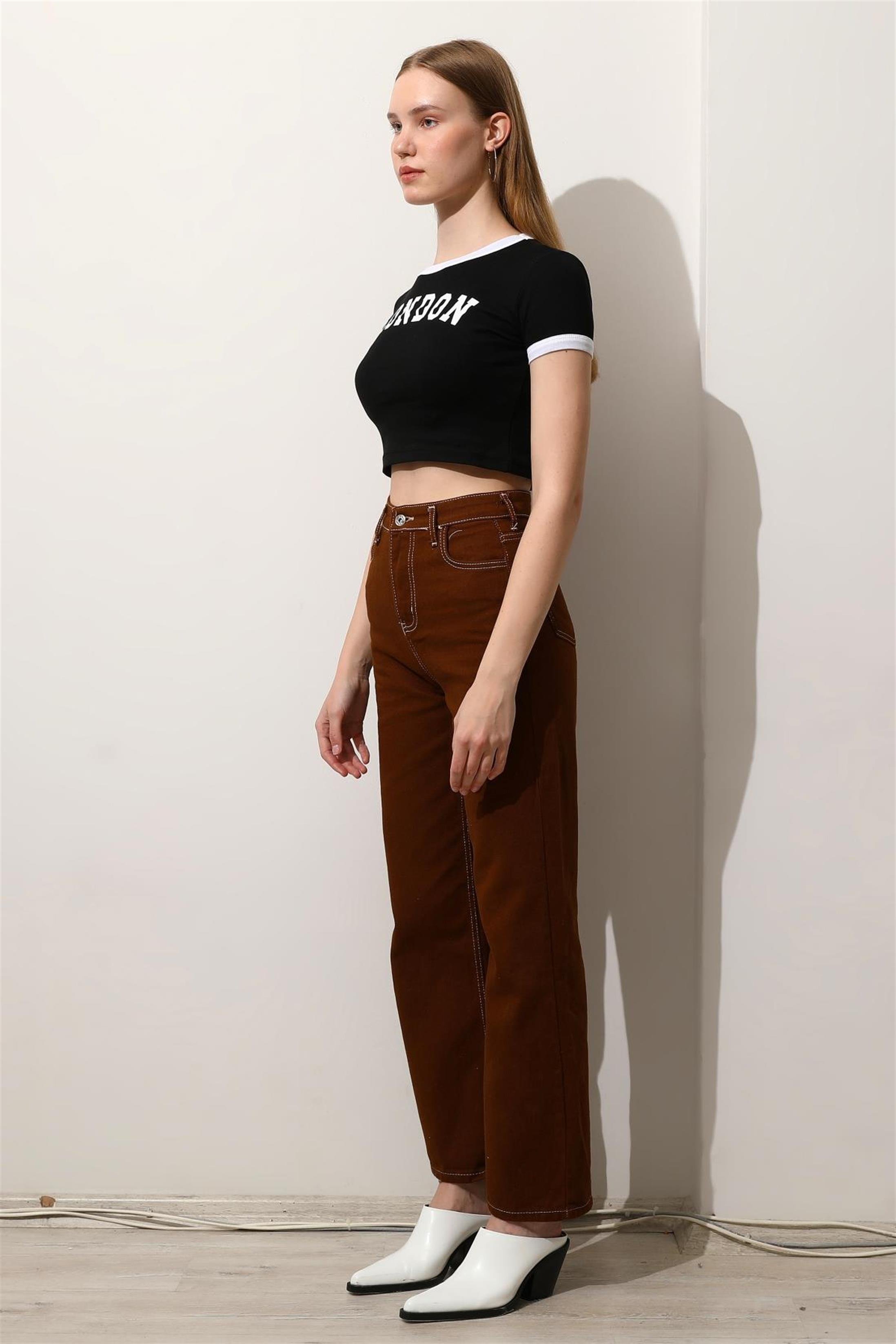 Kadın London Baskılı Crop T-Shirt