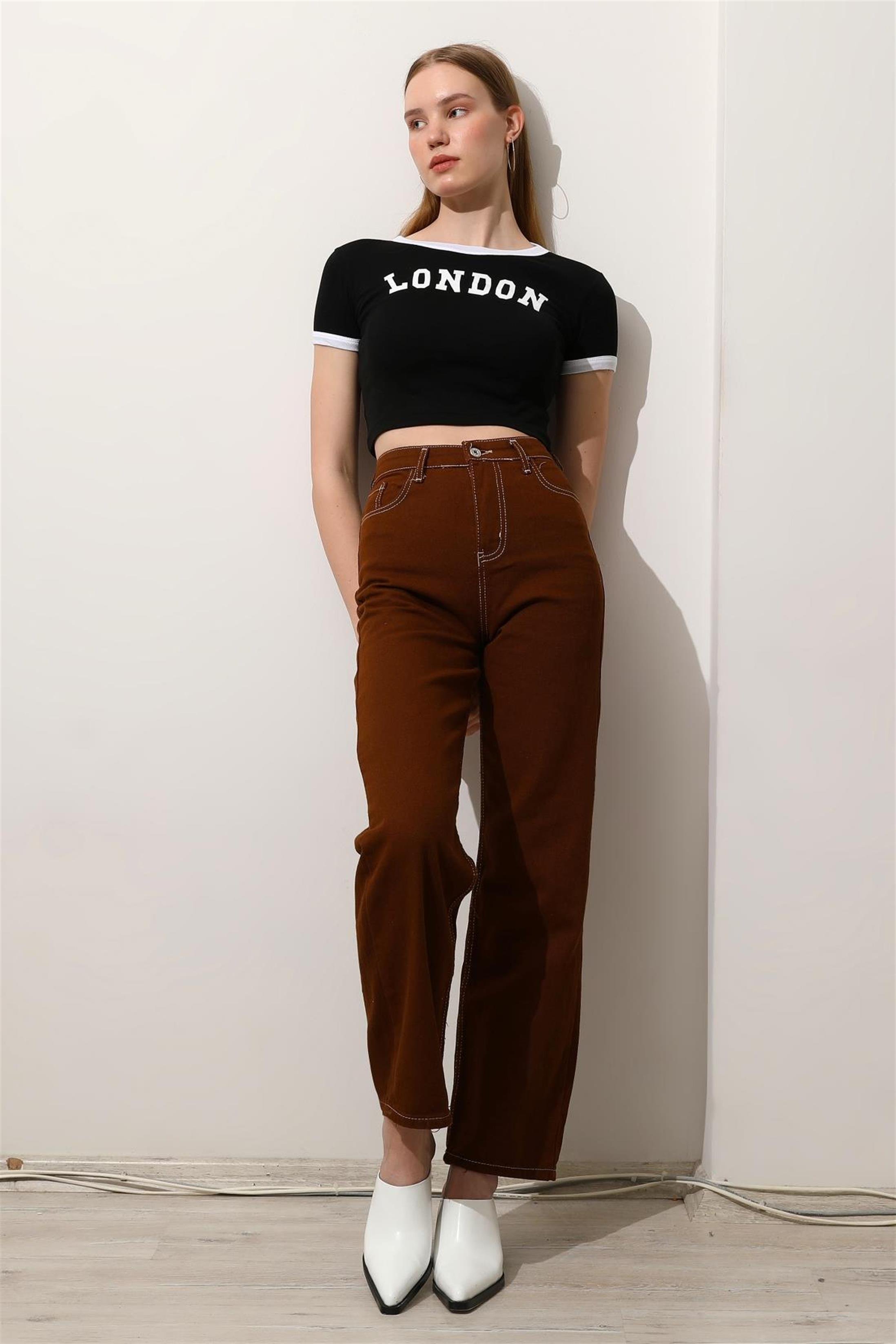 Kadın London Baskılı Crop T-Shirt