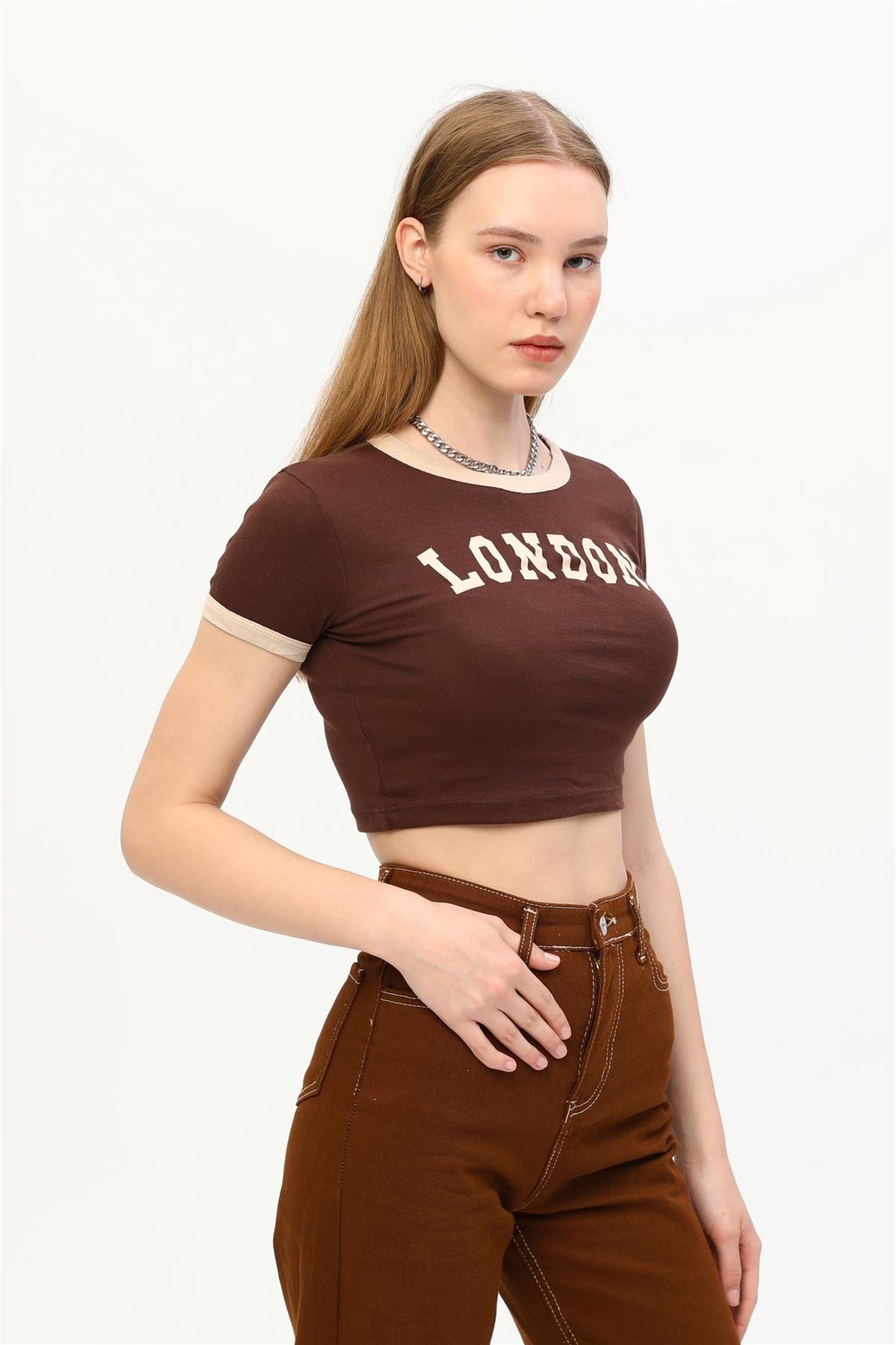 Kadın London Baskılı Crop T-Shirt