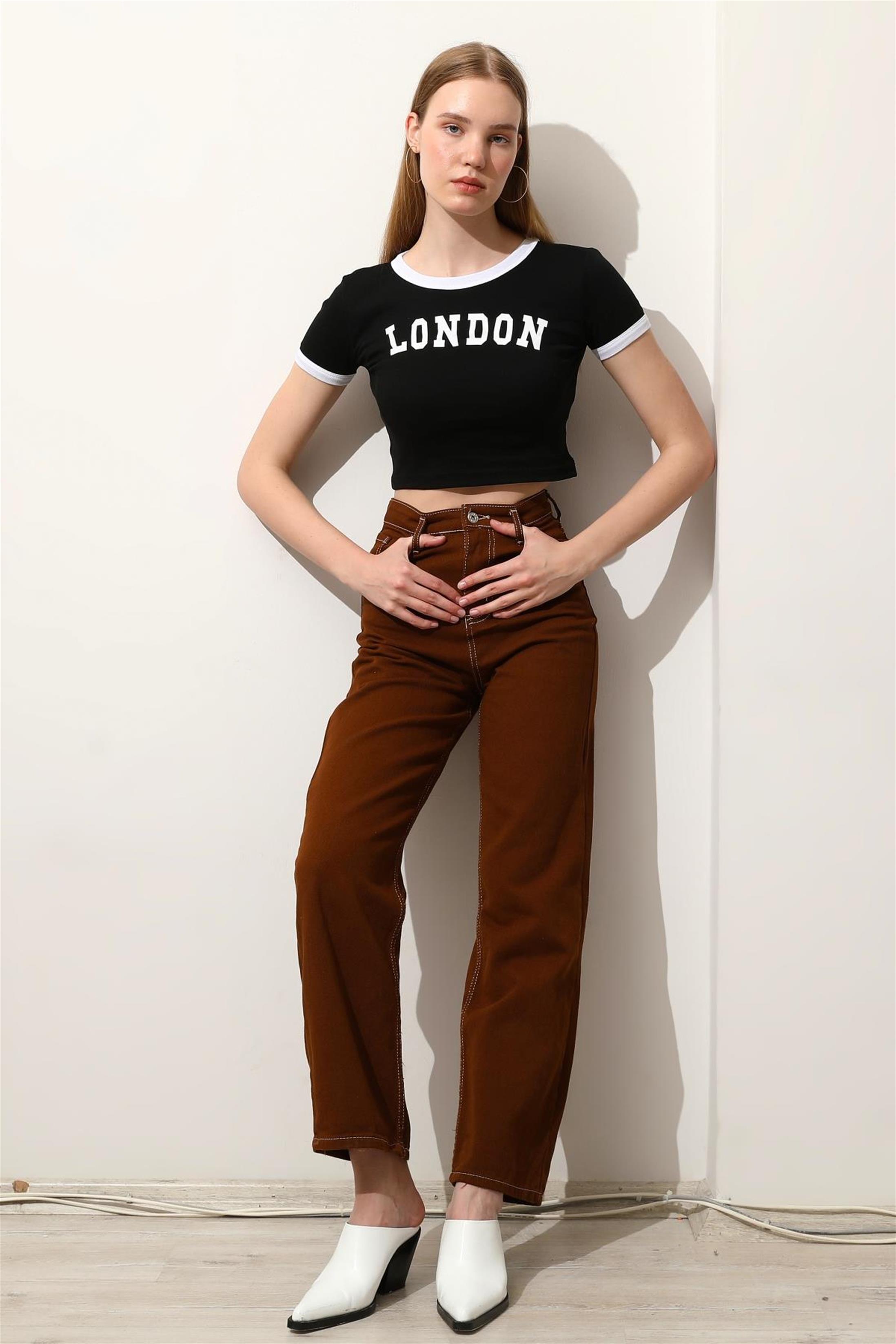 Kadın London Baskılı Crop T-Shirt