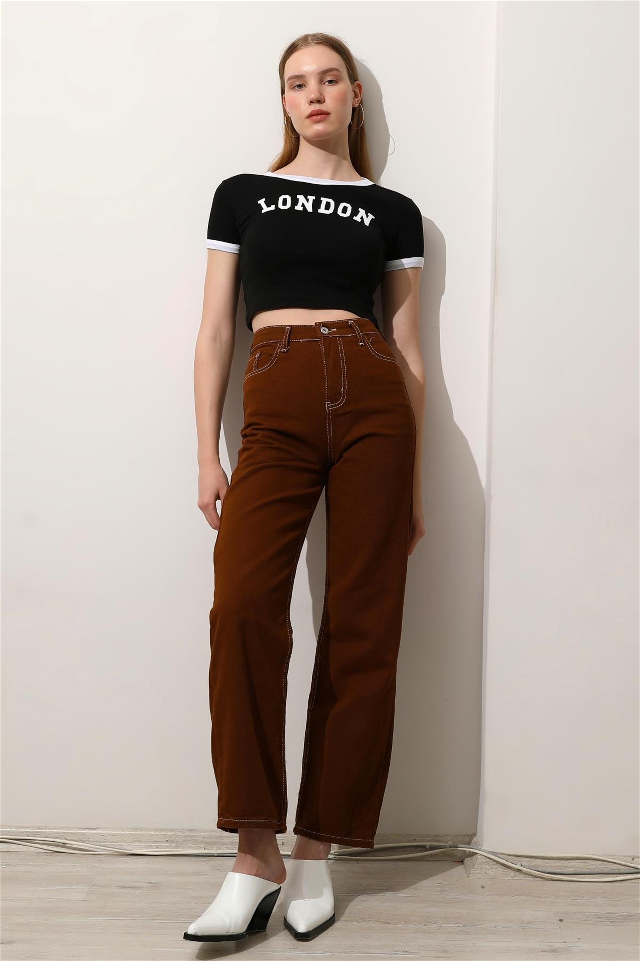 Kadın London Baskılı Crop T-Shirt