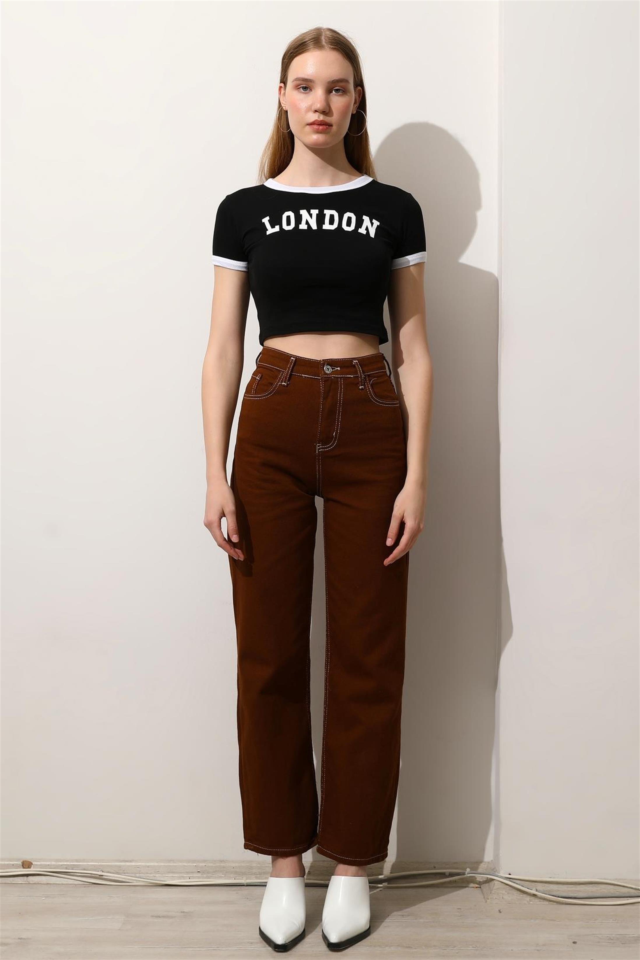 Kadın London Baskılı Crop T-Shirt