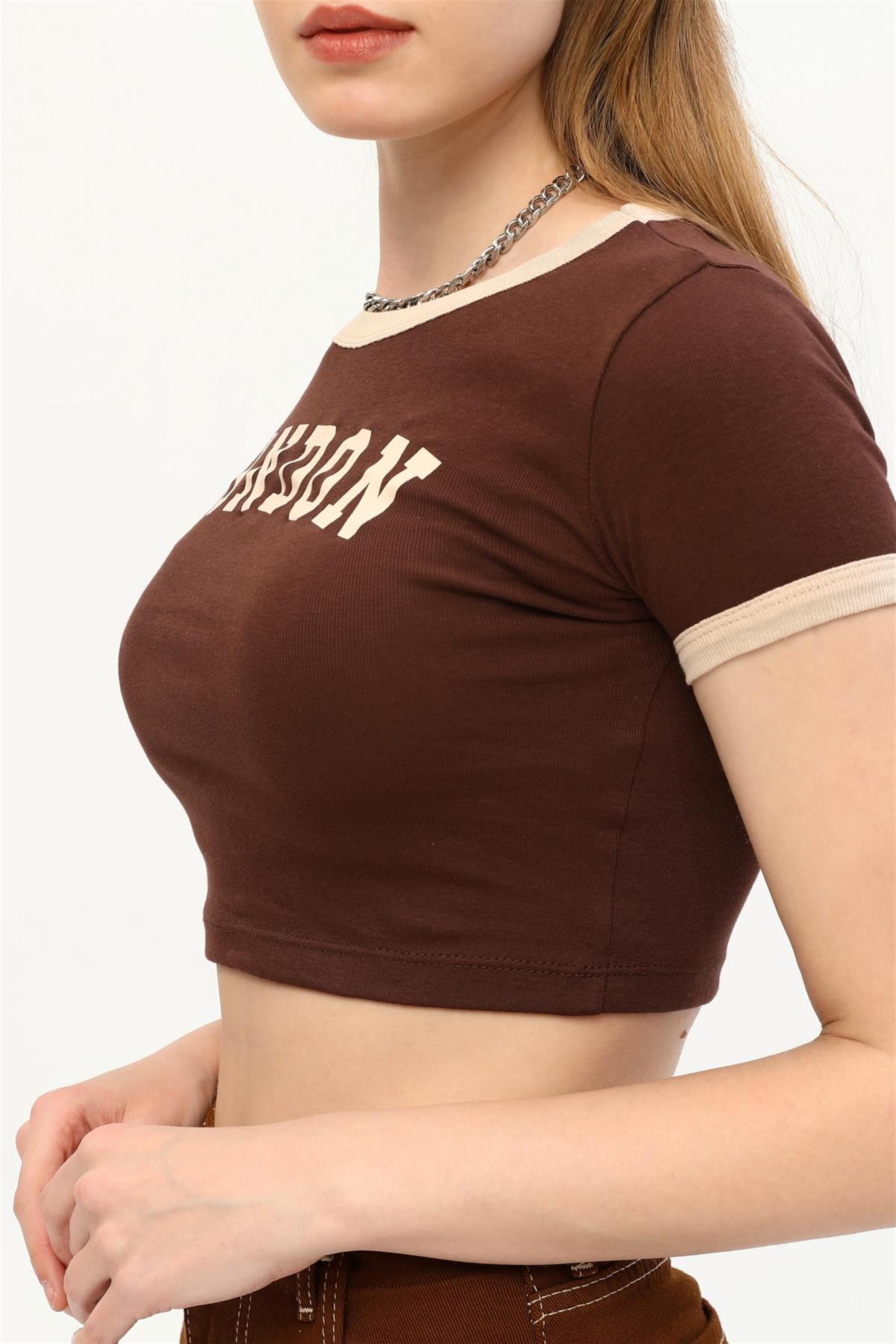 Kadın London Baskılı Crop T-Shirt