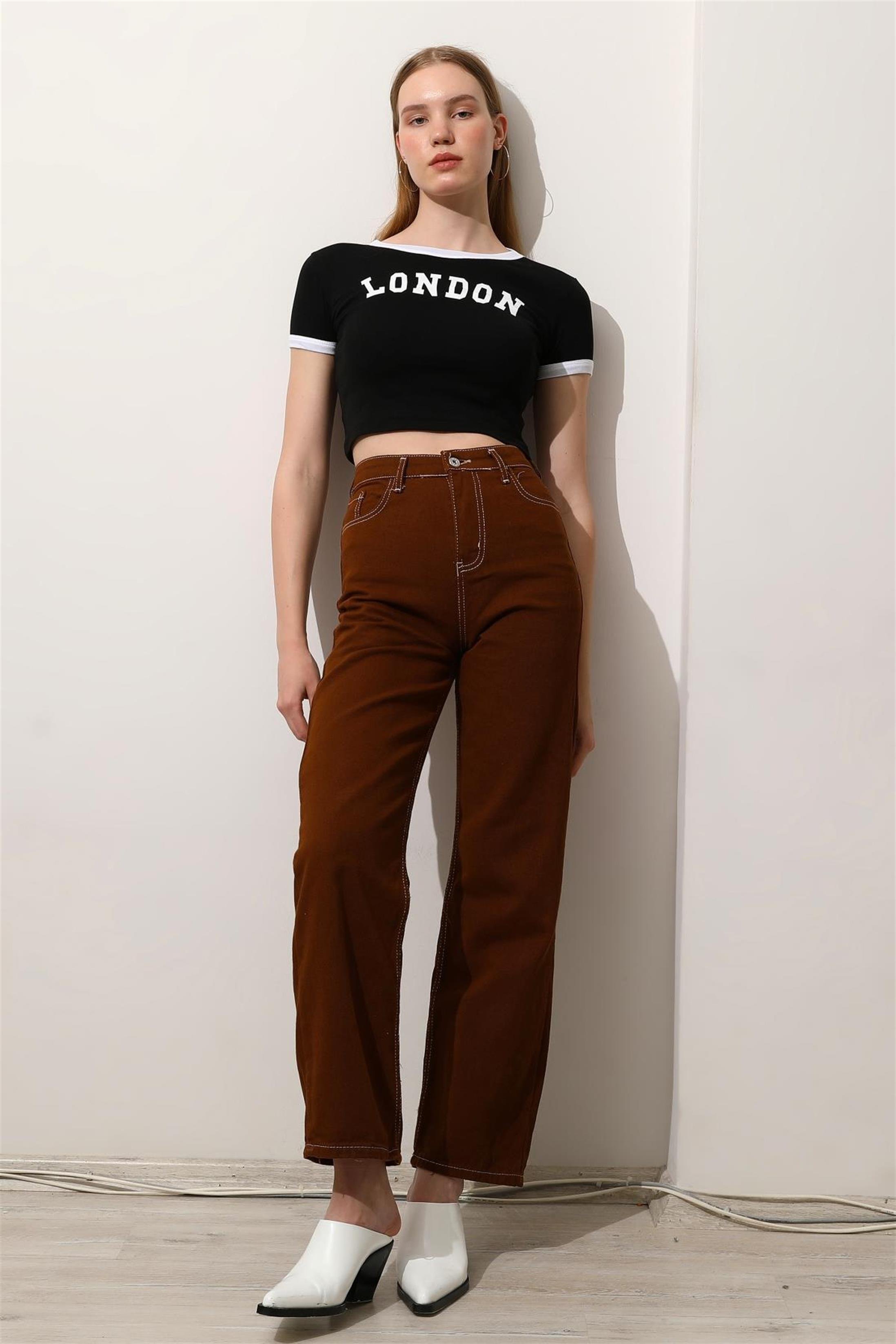 Kadın London Baskılı Crop T-Shirt