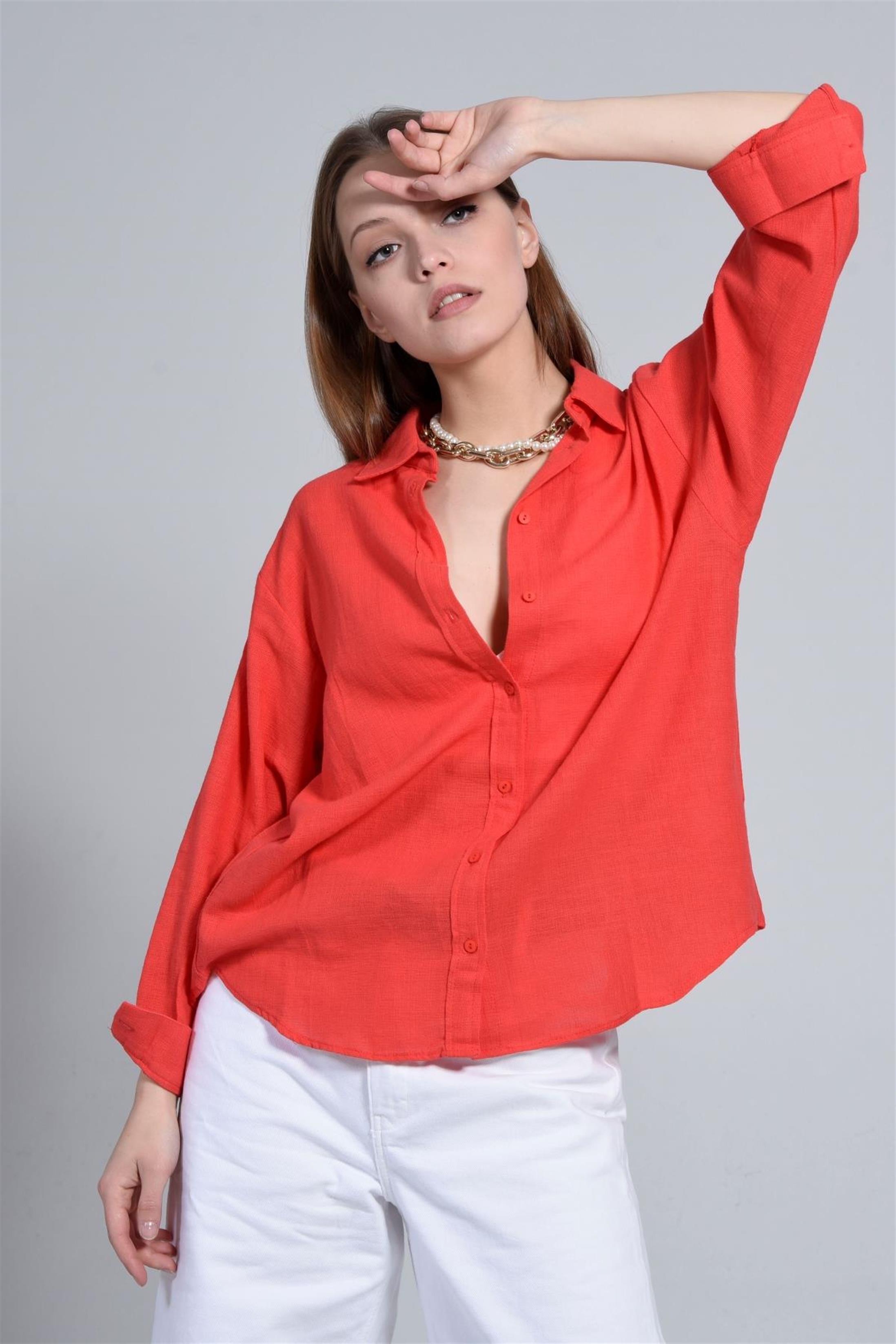 Kadın Oversize Uzun Keten Gömlek