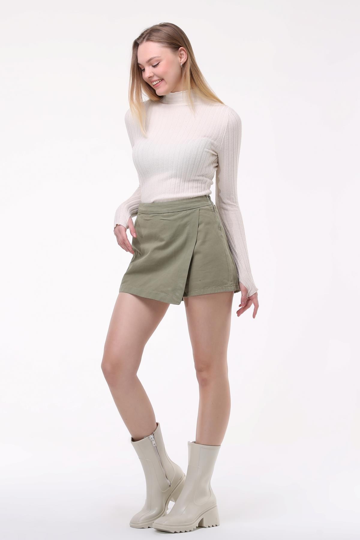 Kadın Fermuarlı Şortlu Etek