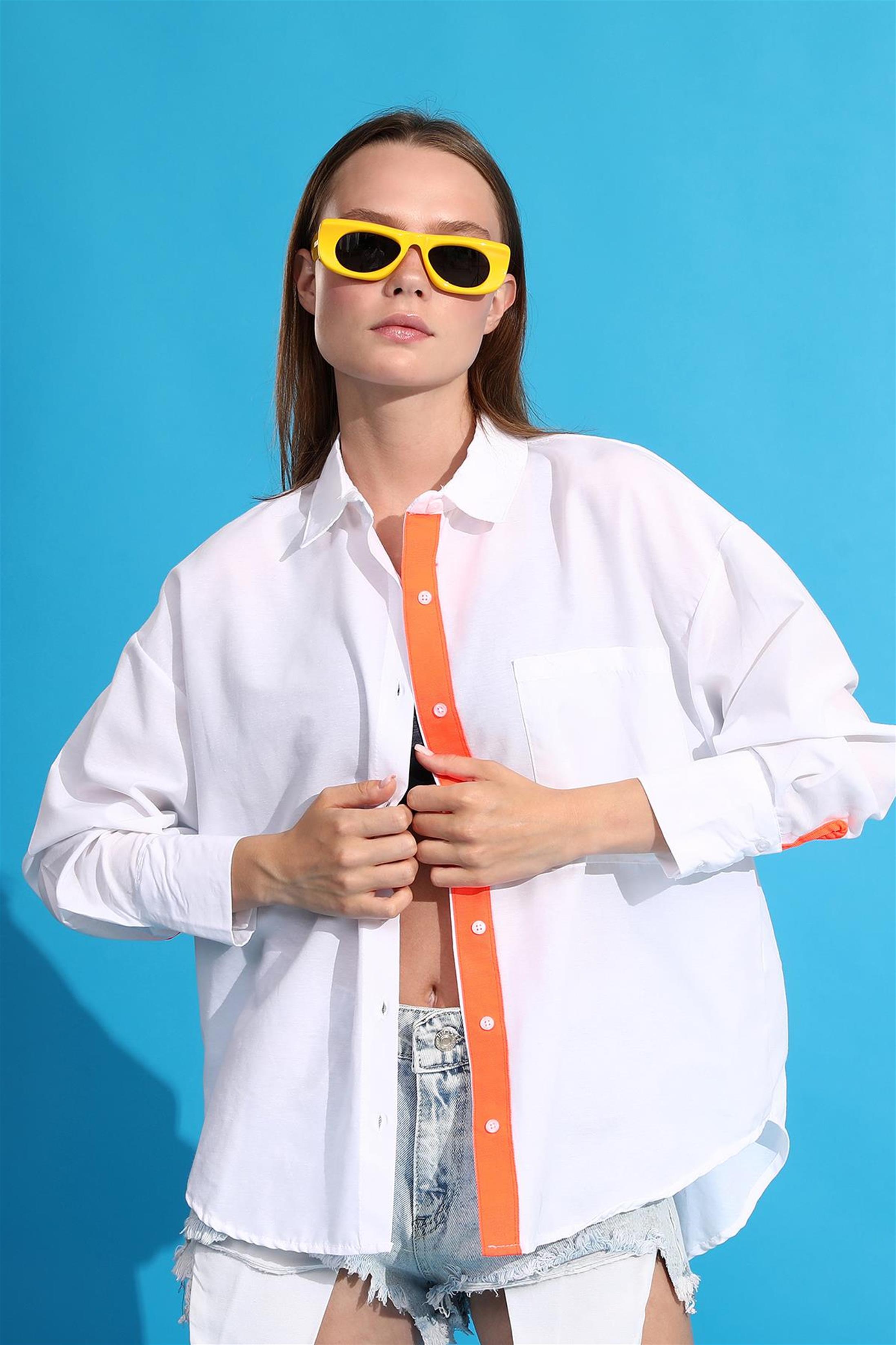 Kadın Arkası Düğmeli Fosforlu Oversize Gömlek - Beyaz Oranj