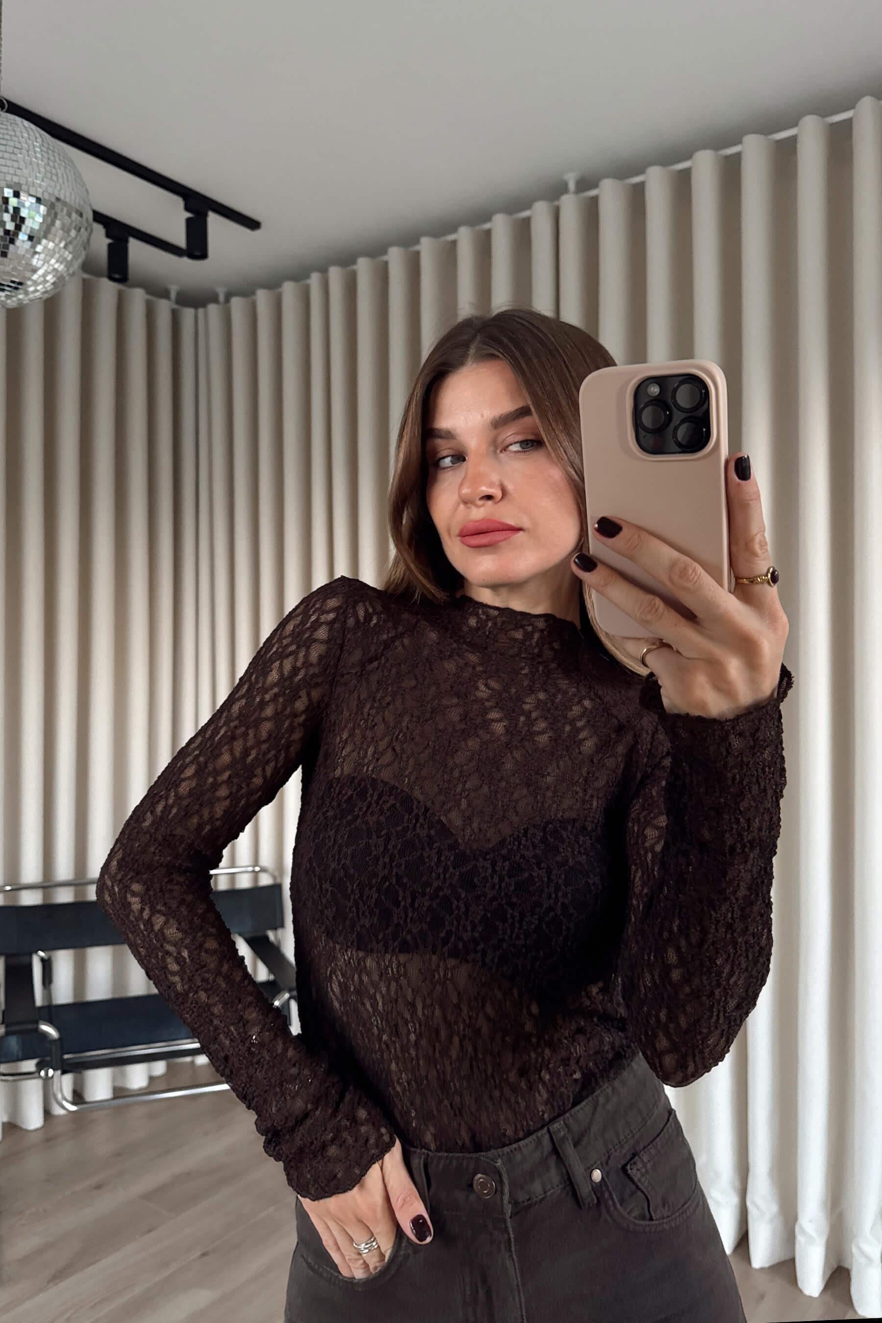 Acı Kahve Dantel Kabartmalı Transparan Bluz