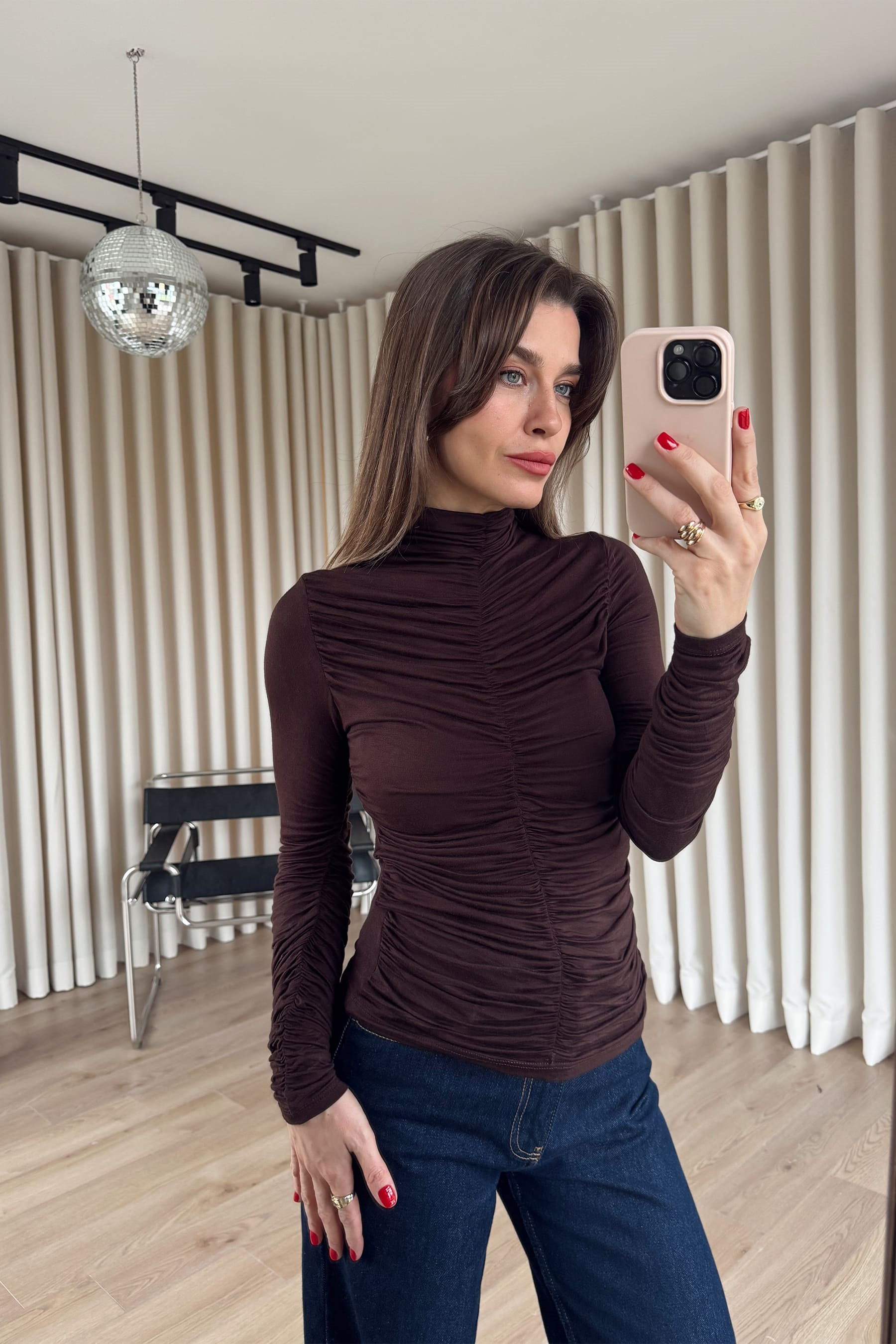 Acı Kahve Önü ve Kolu Drapeli Bluz