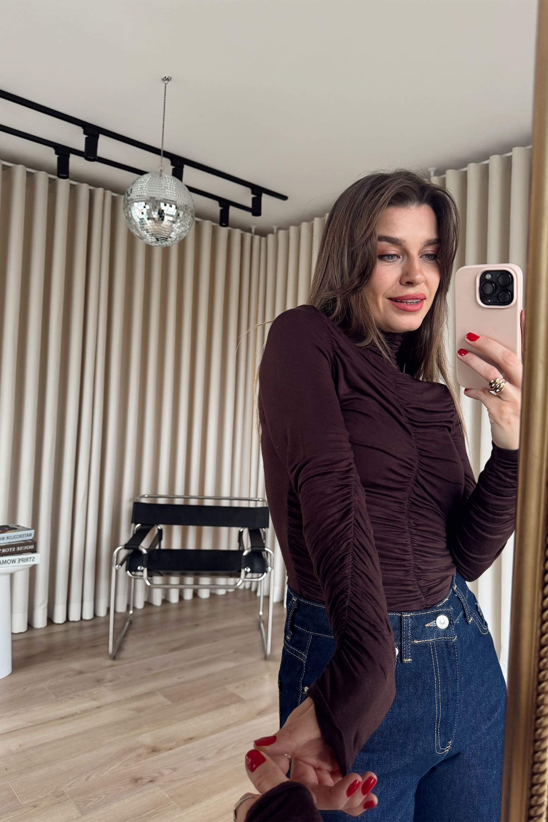 Acı Kahve Önü ve Kolu Drapeli Bluz