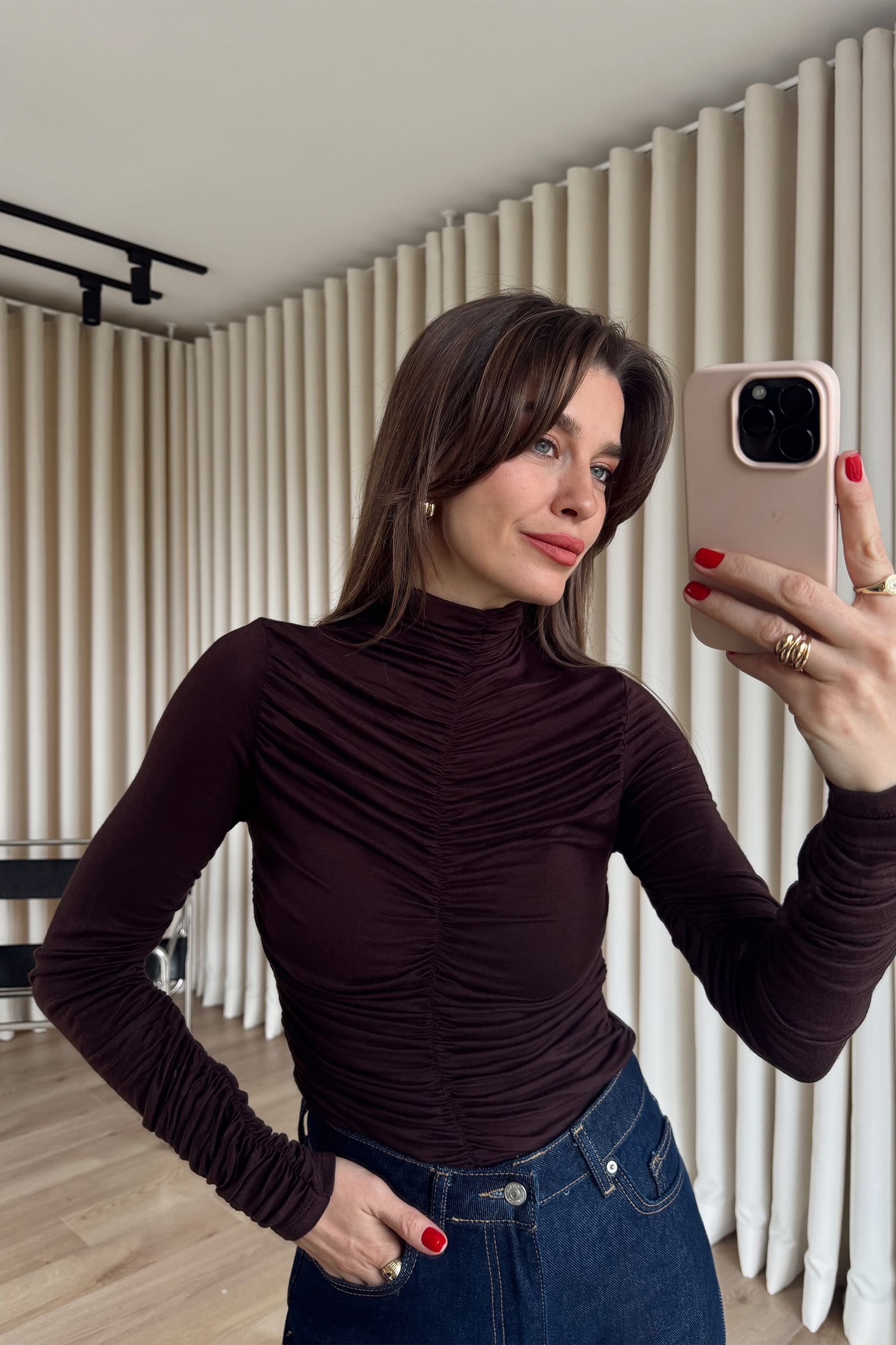 Acı Kahve Önü ve Kolu Drapeli Bluz