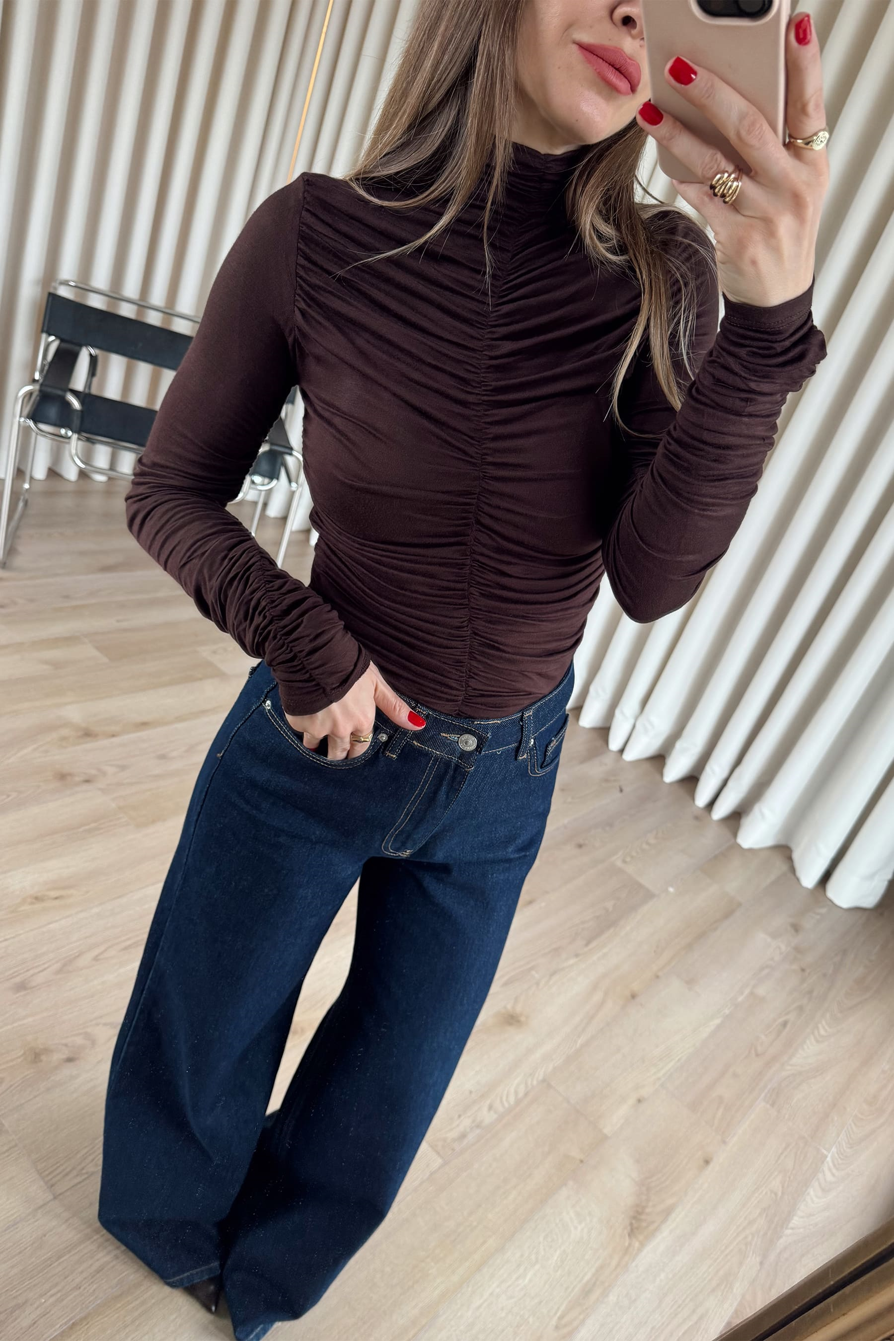 Acı Kahve Önü ve Kolu Drapeli Bluz