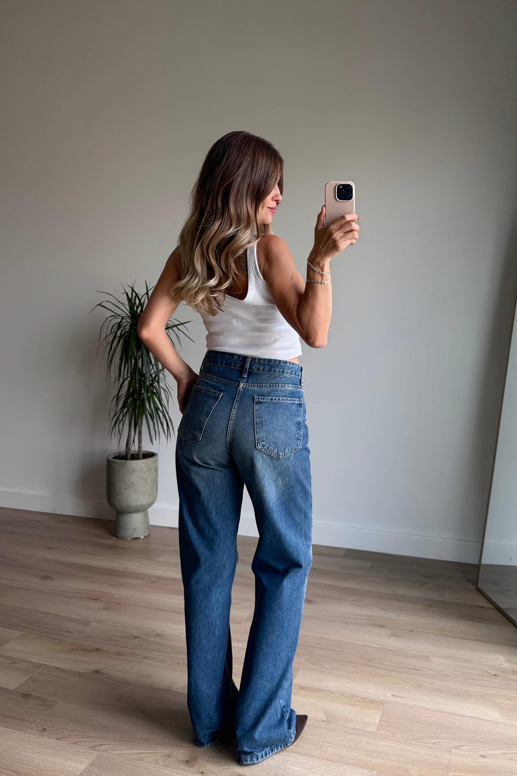 Açık Mavi Bol Paça Yüksek Bel Yıkamalı Straight Jean